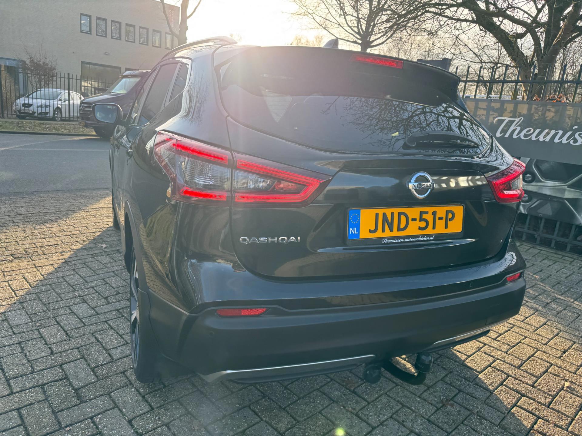 Nissan Qashqai 1.2 Tekna exclusive (2018), foto 13