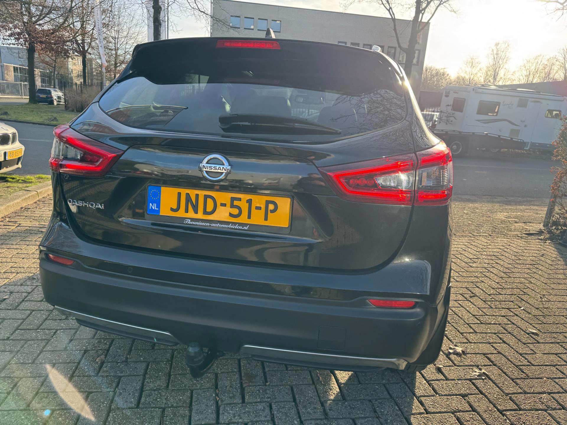 Nissan Qashqai 1.2 Tekna exclusive (2018), foto 15