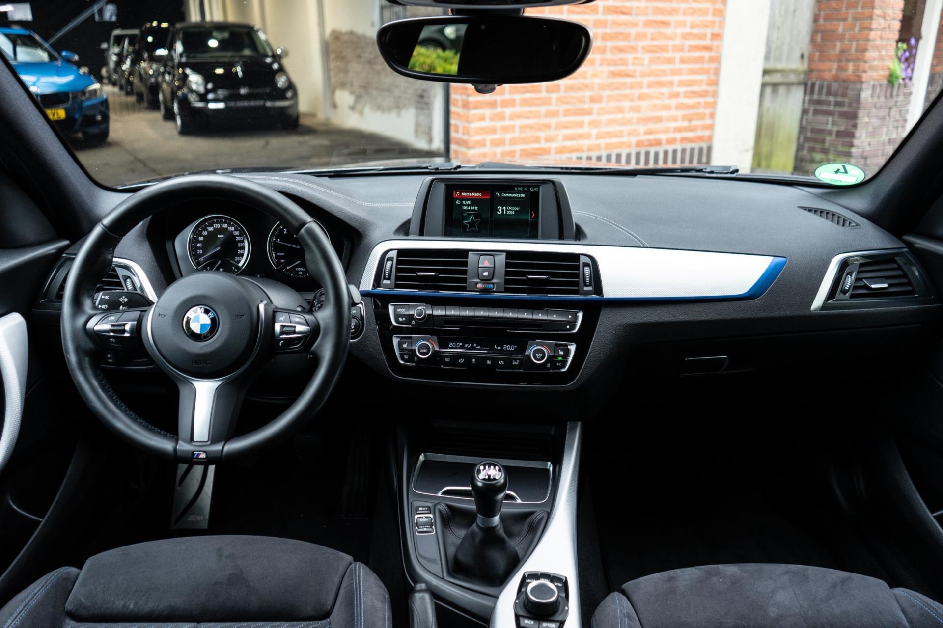 BMW 1-Serie 118i Edition M Sport Shadow High Executive (2017), foto 2