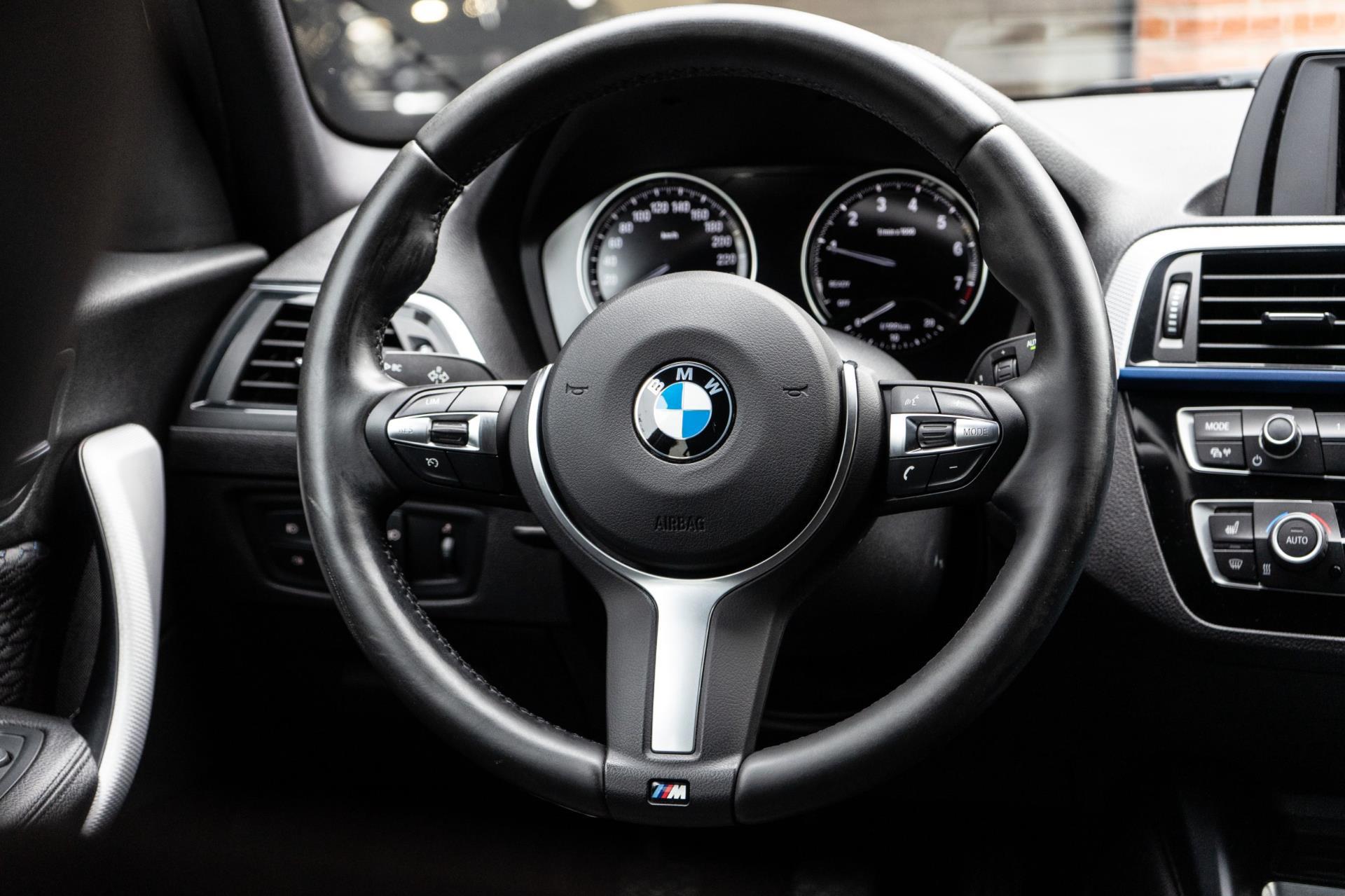 BMW 1-Serie 118i Edition M Sport Shadow High Executive (2017), foto 19