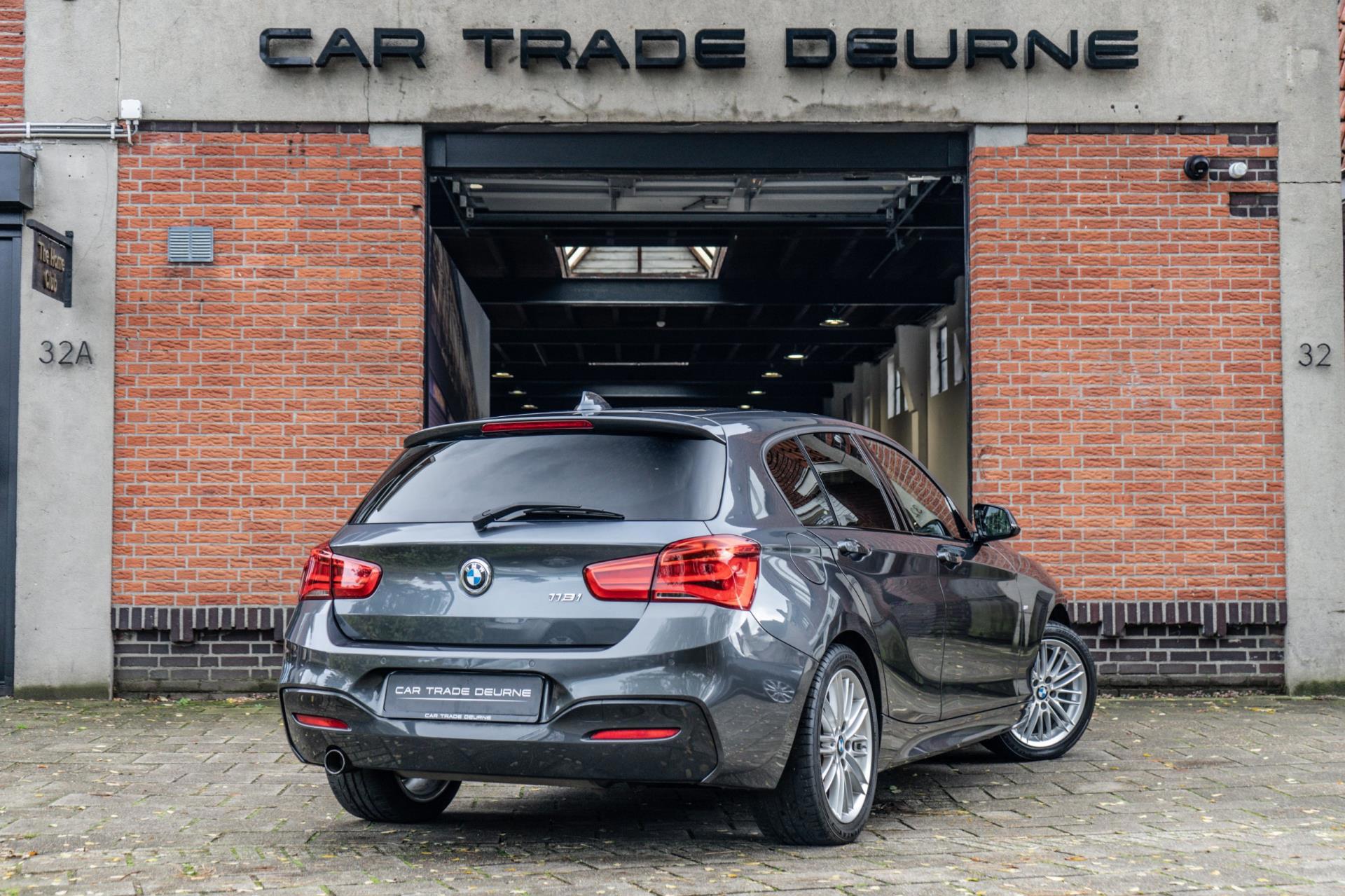 BMW 1-Serie 118i Edition M Sport Shadow High Executive (2017), foto 3