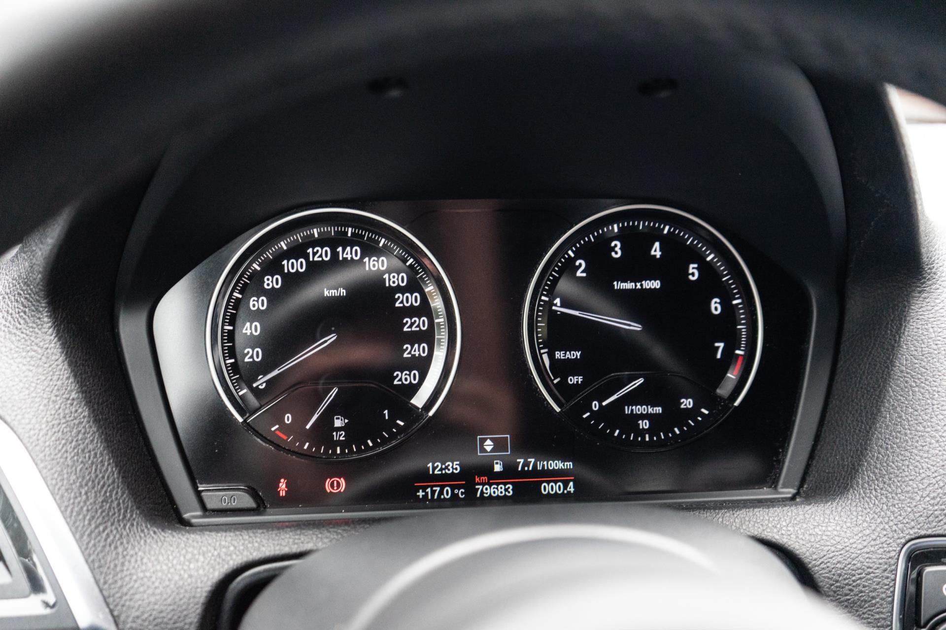 BMW 1-Serie 118i Edition M Sport Shadow High Executive (2017), foto 21