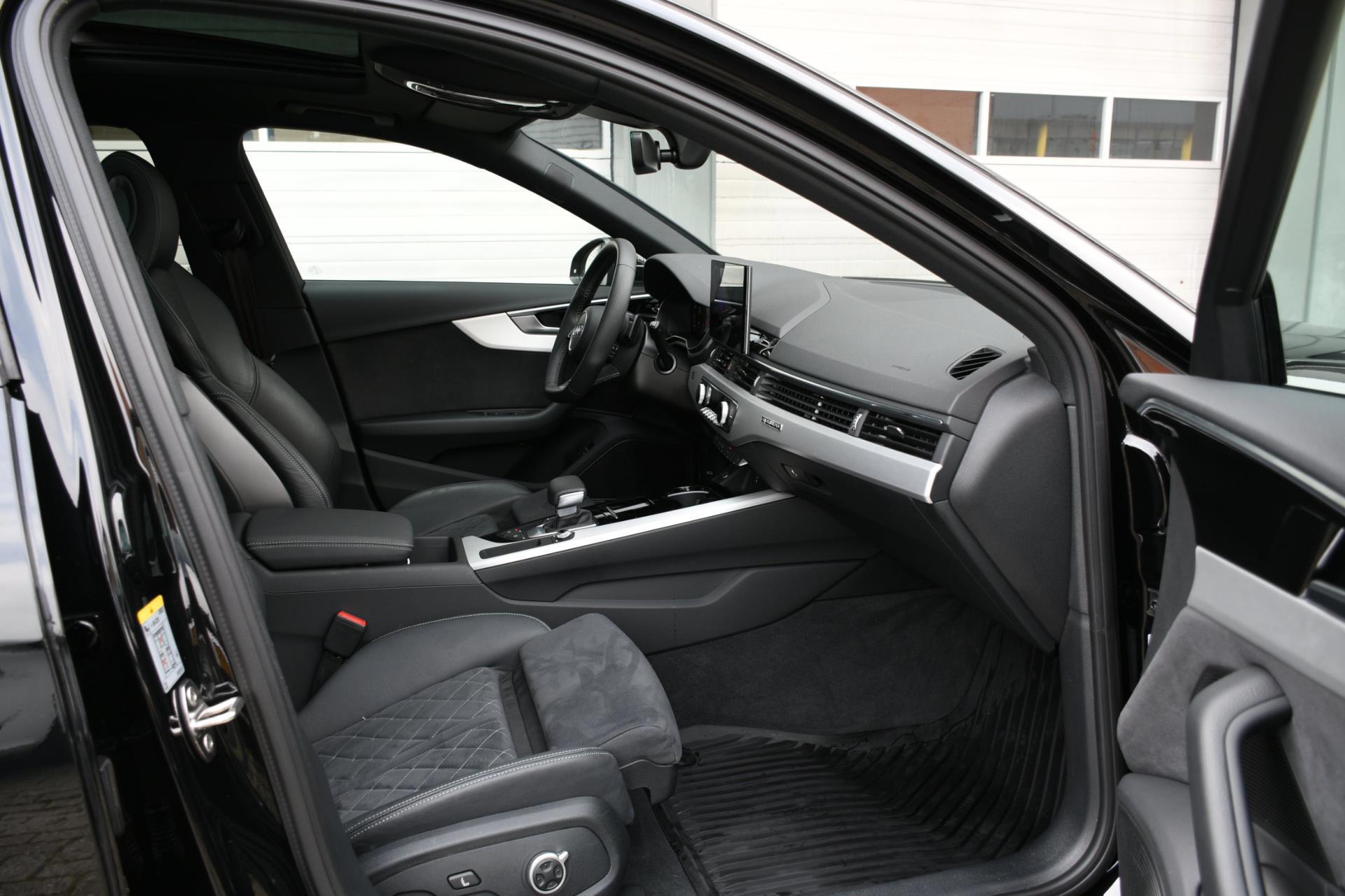 Audi A4 Avant 40 TFSI quattro 3x S edition (2022), foto 8