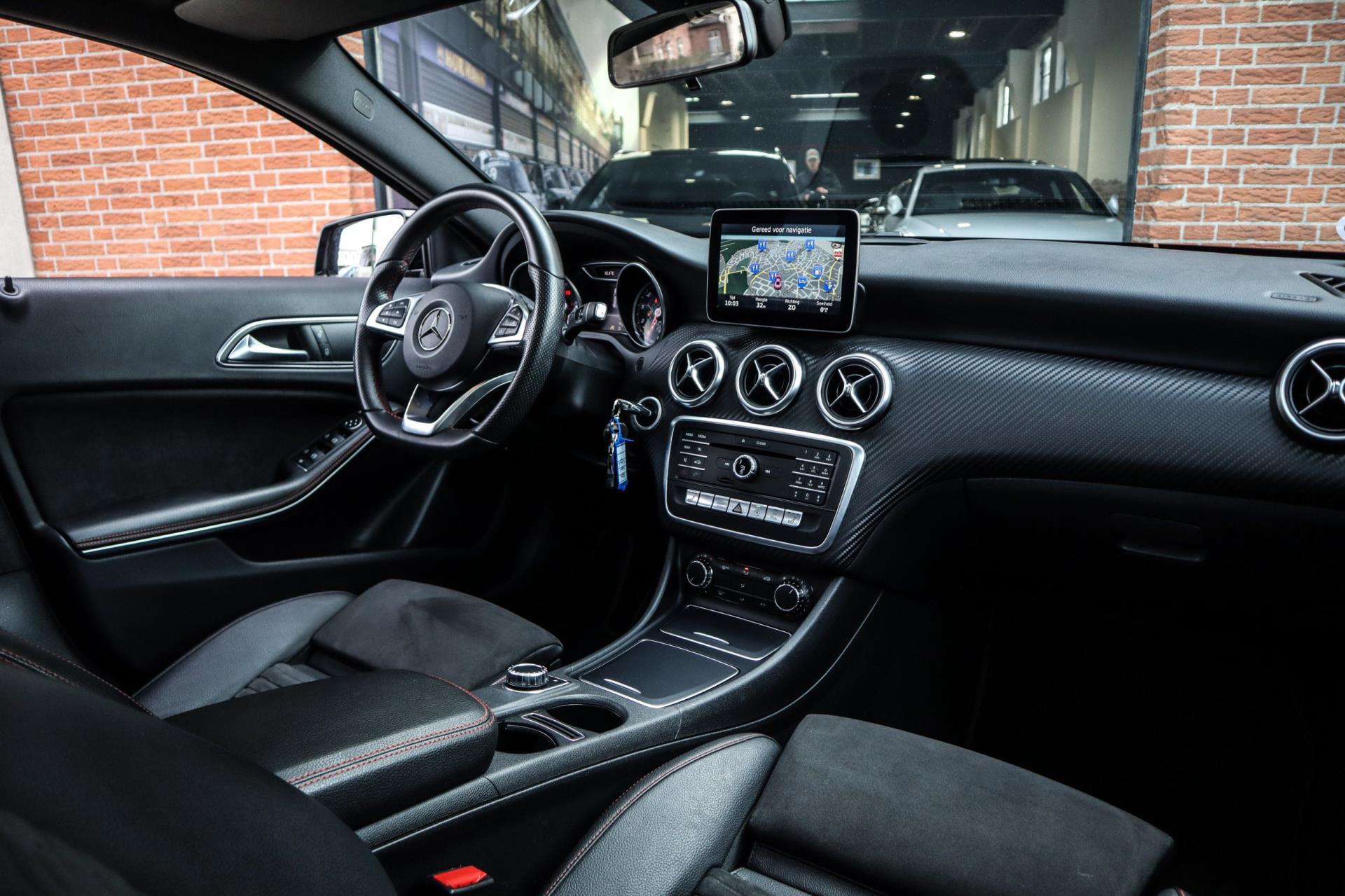 Mercedes-Benz A-klasse 200 AMG Line (2016), foto 11