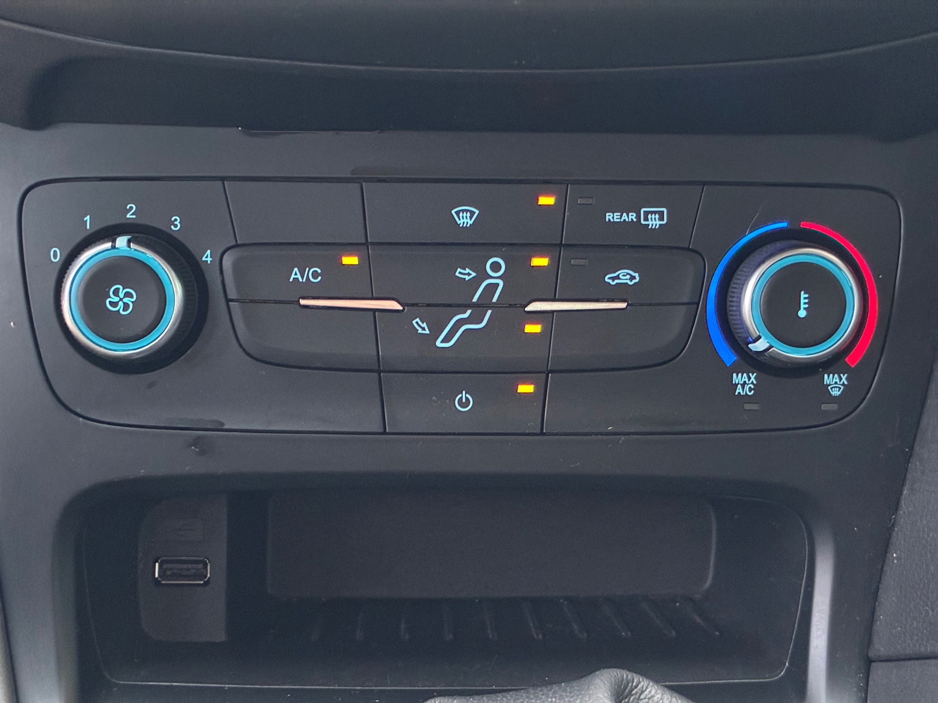 Ford Focus Wagon 1.0 Trend (2016), foto 18