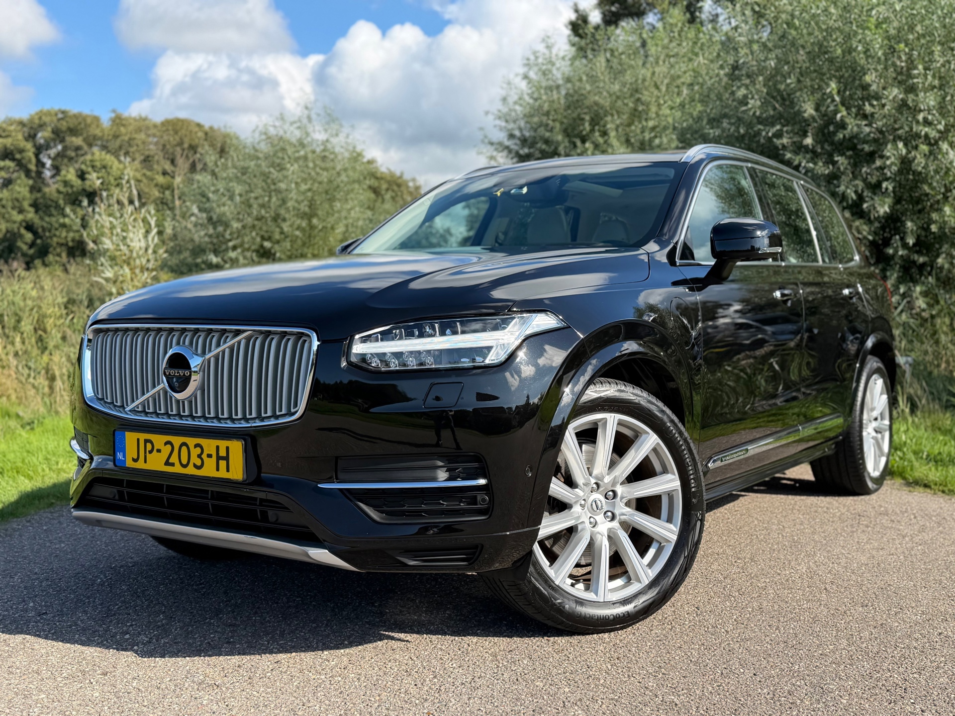 Volvo XC90 2.0 T8 Twin Engine AWD Inscription (2016), foto 1