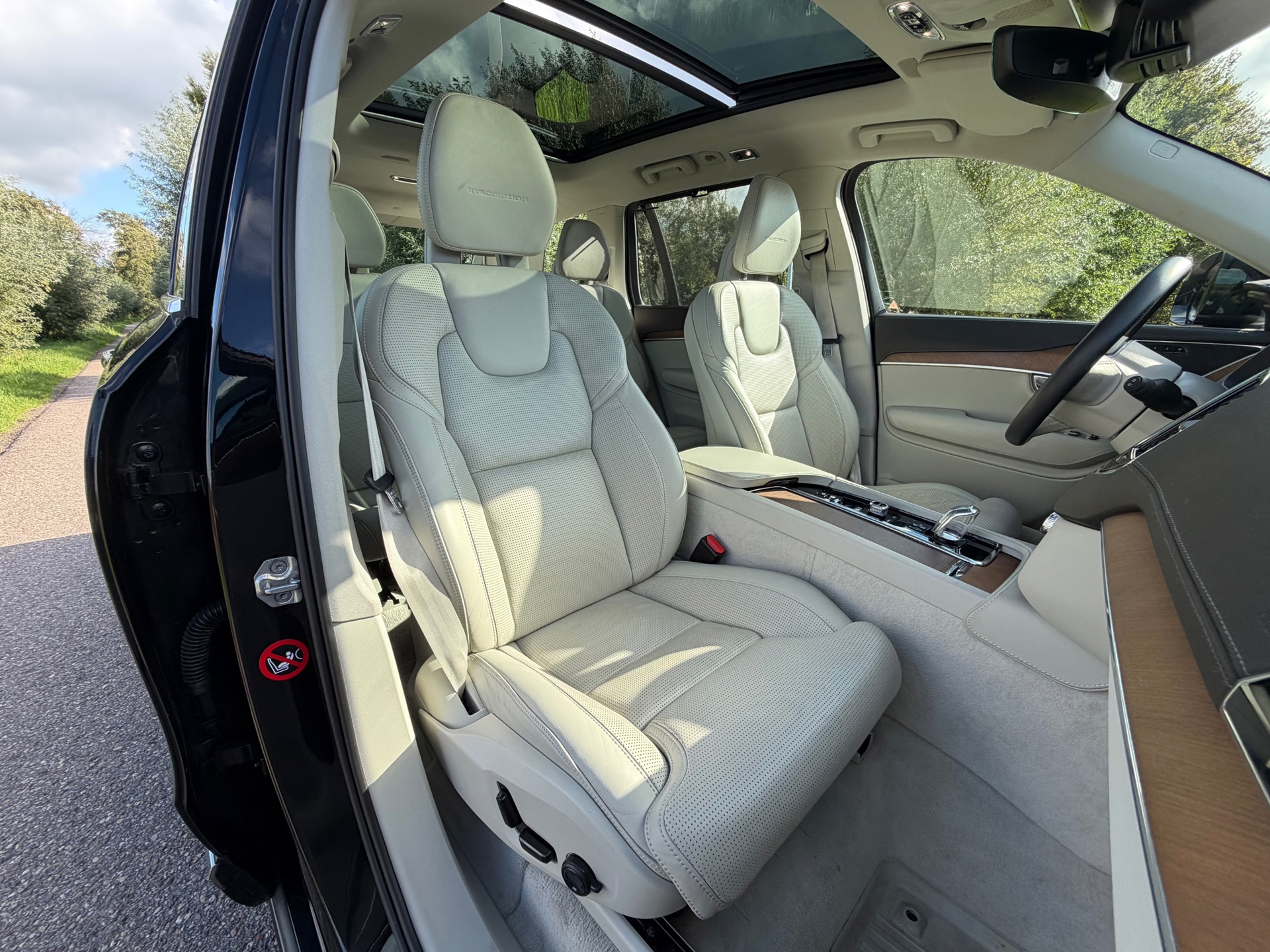 Volvo XC90 2.0 T8 Twin Engine AWD Inscription (2016), foto 2