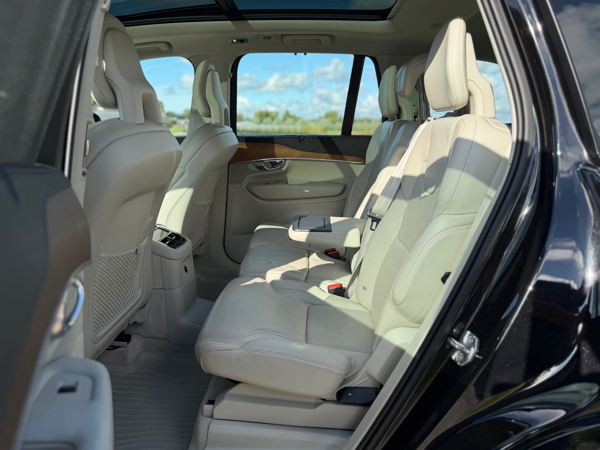 Volvo XC90 2.0 T8 Twin Engine AWD Inscription (2016), foto 24