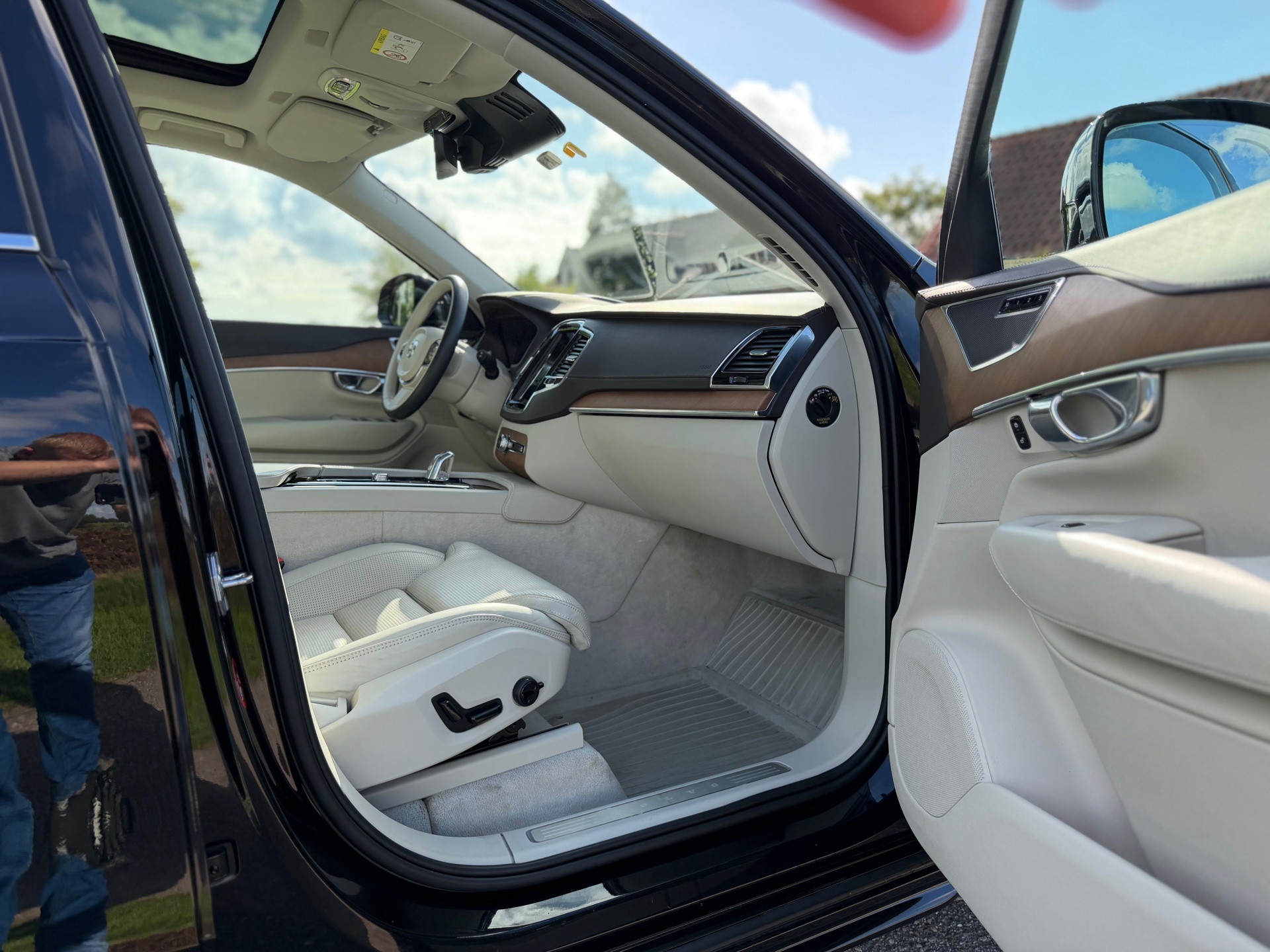 Volvo XC90 2.0 T8 Twin Engine AWD Inscription (2016), foto 32