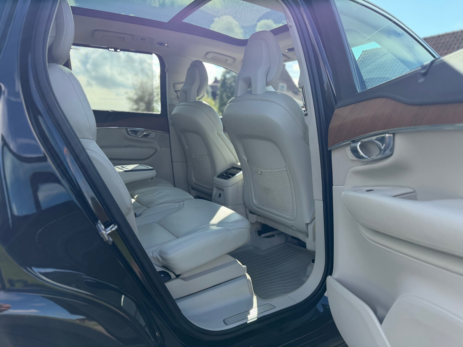 Volvo XC90 2.0 T8 Twin Engine AWD Inscription (2016), foto 33