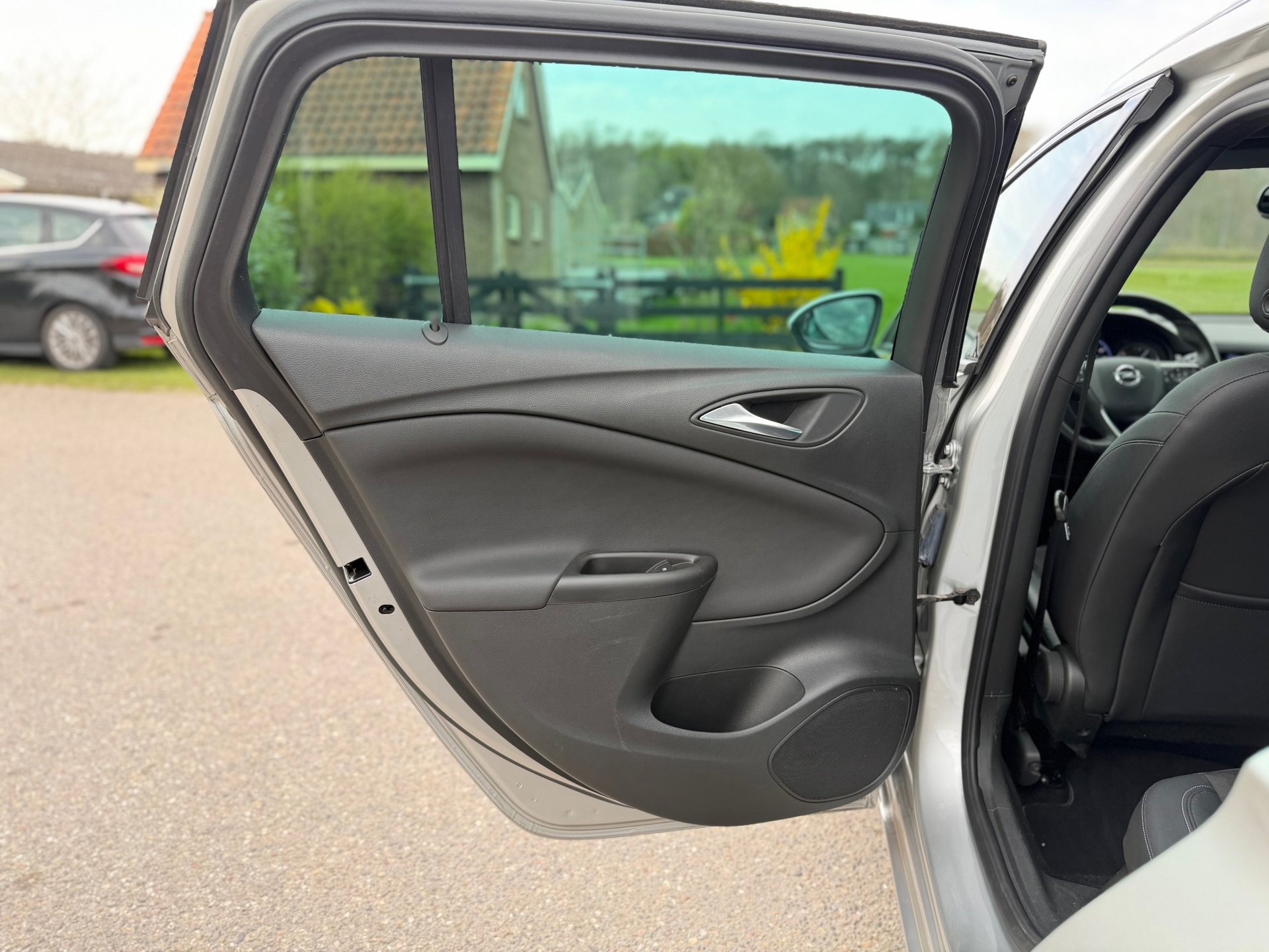 Opel Astra Sports Tourer 1.2 Ultimate (2020), foto 22