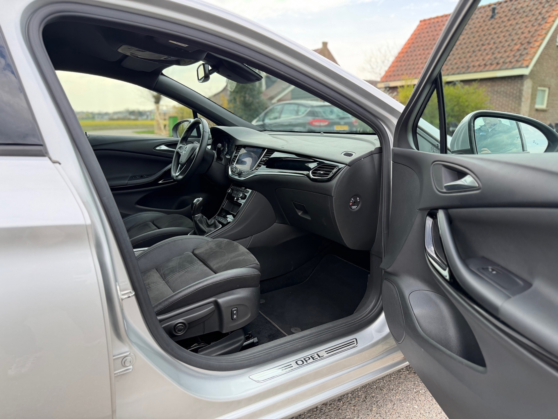 Opel Astra Sports Tourer 1.2 Ultimate (2020), foto 24