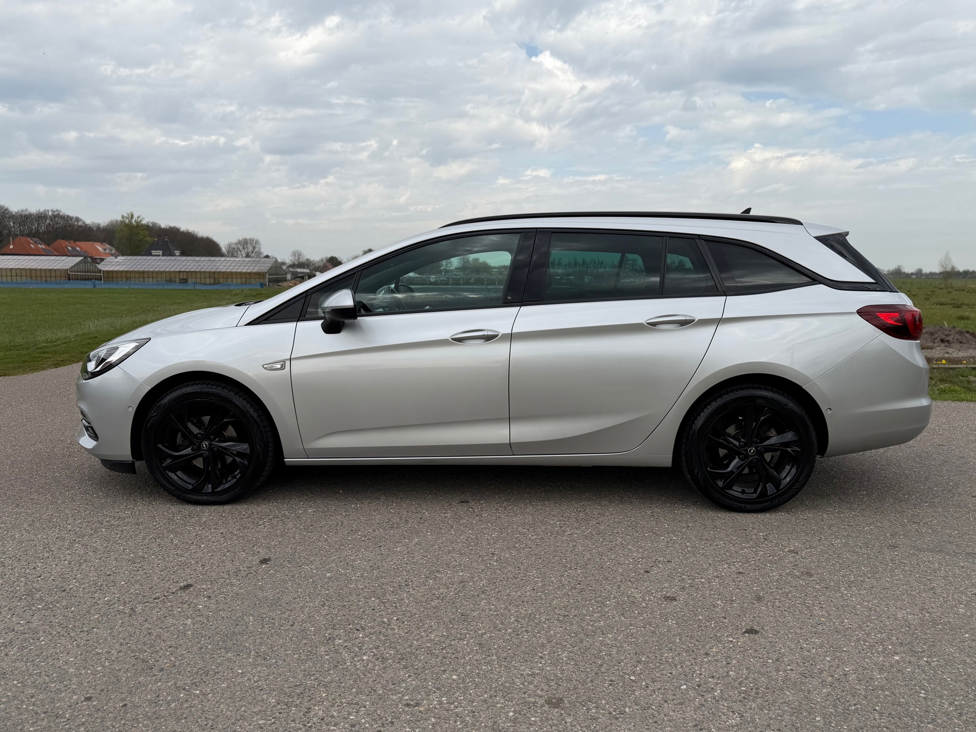 Opel Astra Sports Tourer 1.2 Ultimate (2020), foto 9