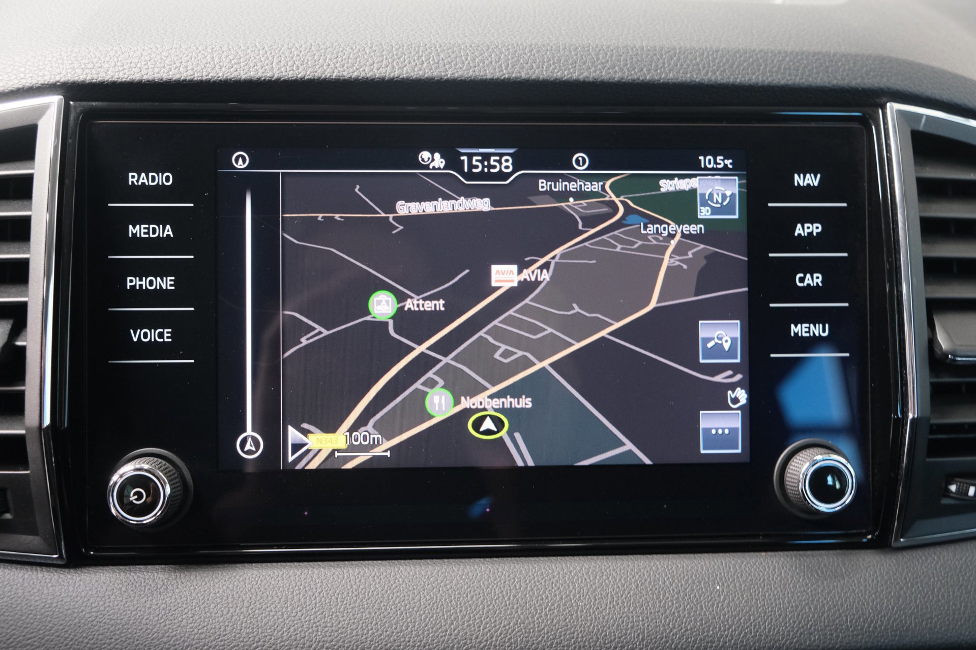 Skoda Karoq 1.5 TSI ACT Business Edition (2021), foto 21