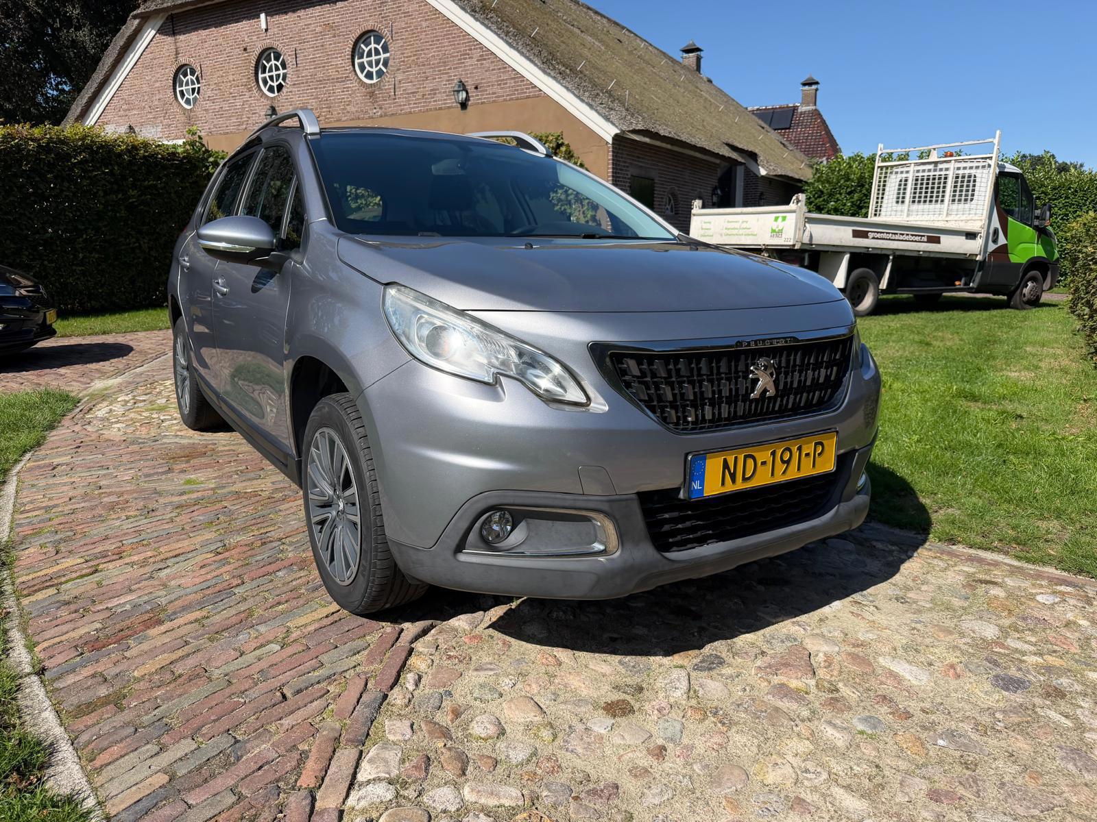 Peugeot 2008 1.2 PureTech Blue Lion-NL auto (2017), foto 7