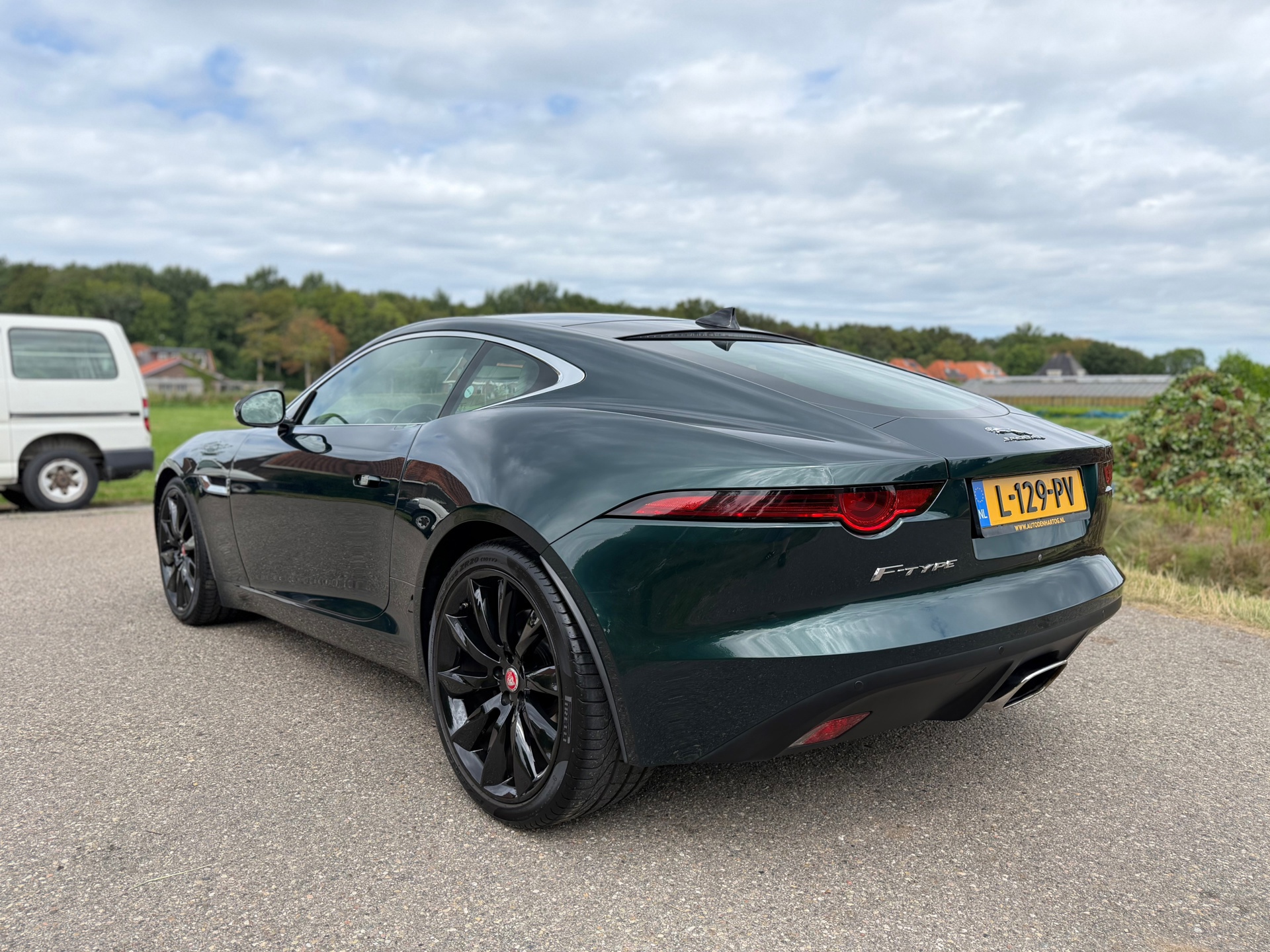 Jaguar F-Type 2.0T R-Dynamic (2018), foto 8
