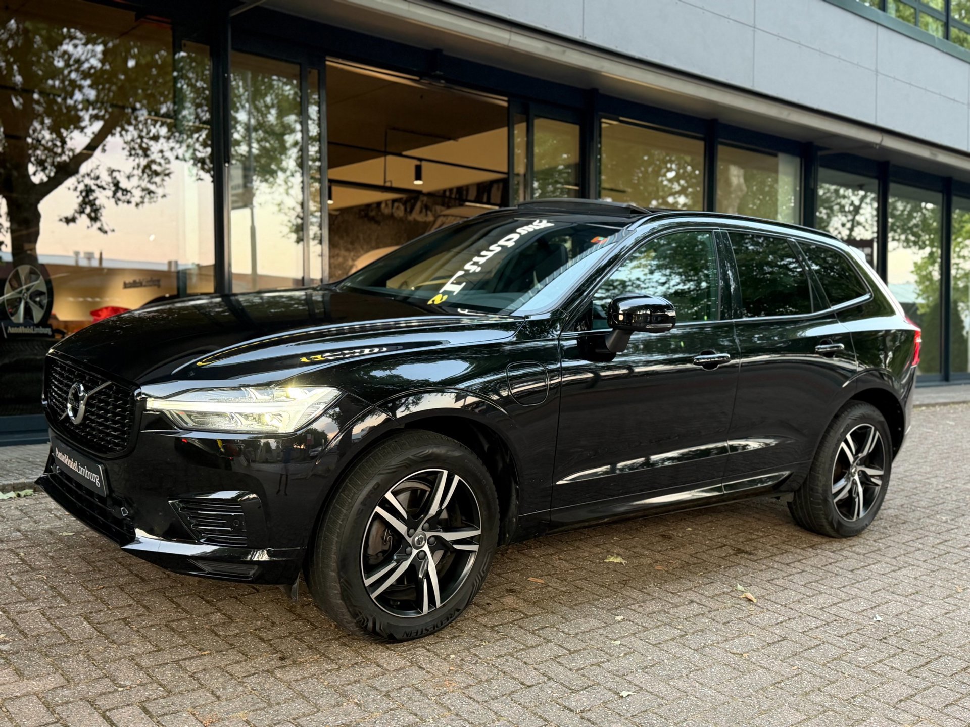 Volvo XC60 2.0 Recharge T6 AWD R-Design (2021), foto 22