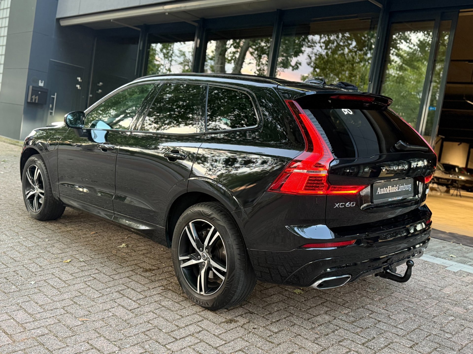 Volvo XC60 2.0 Recharge T6 AWD R-Design (2021), foto 24