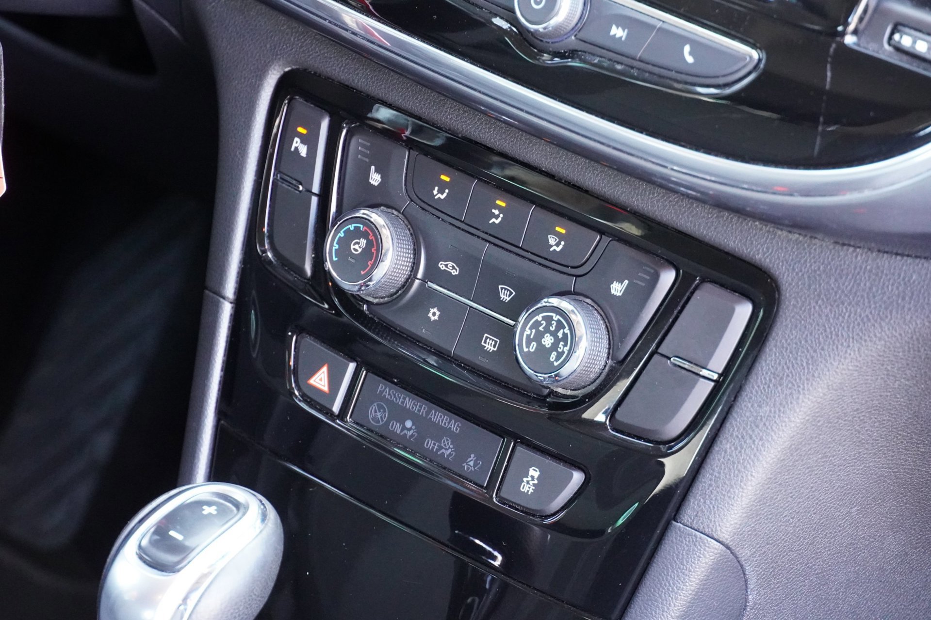 Opel Mokka X 1.4 Turbo Edition AndroidAuto (2017), foto 18