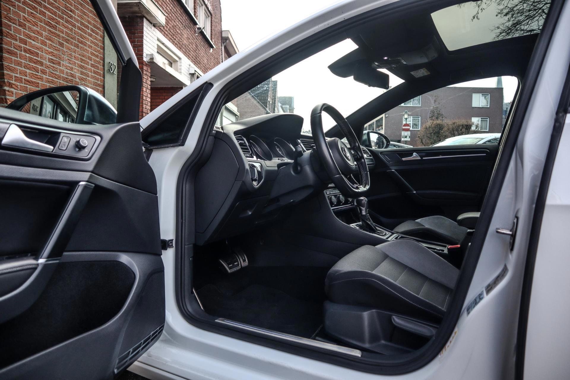 Volkswagen Golf 2.0 TSI R 4Motion 300PK (2016), foto 18
