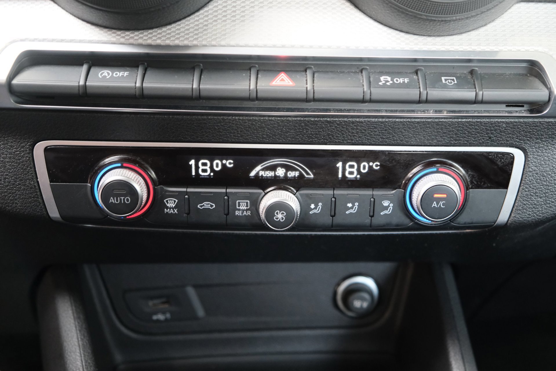 Audi Q2 35 TFSI Pro Line (2022), foto 17