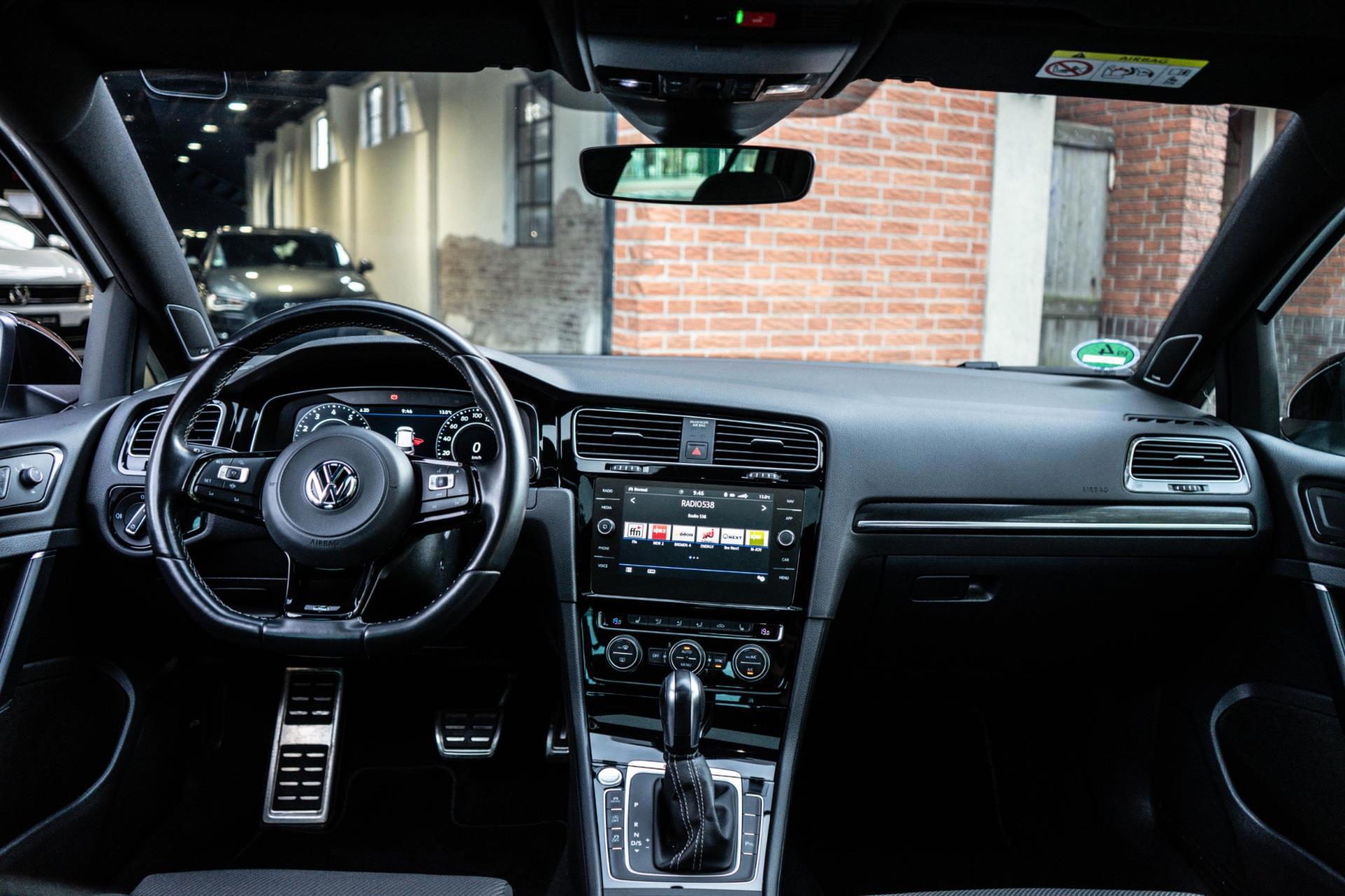 Volkswagen Golf 2.0 TSI 300PK 4Motion R (2019), foto 14