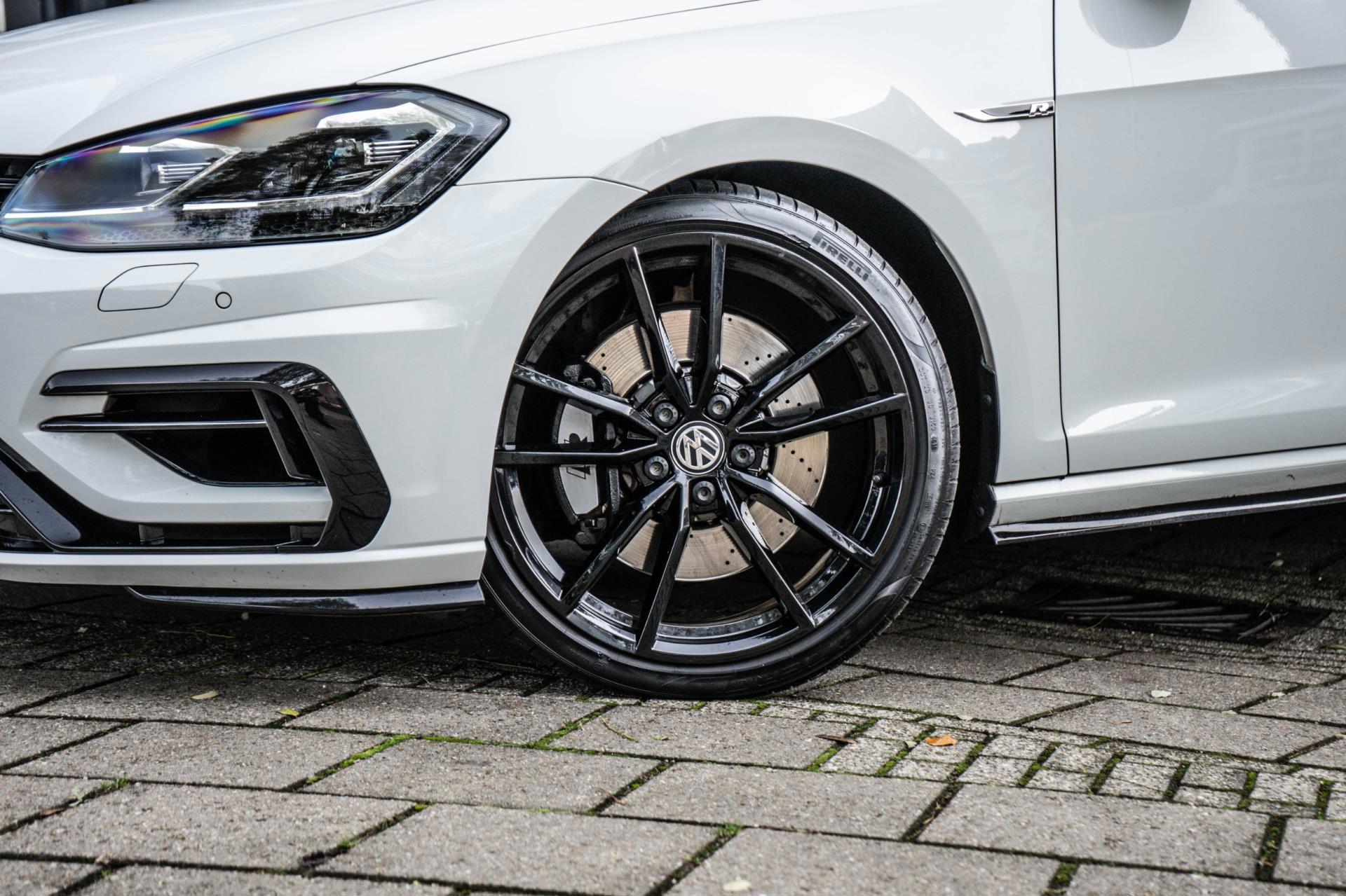 Volkswagen Golf 2.0 TSI 300PK 4Motion R (2019), foto 3