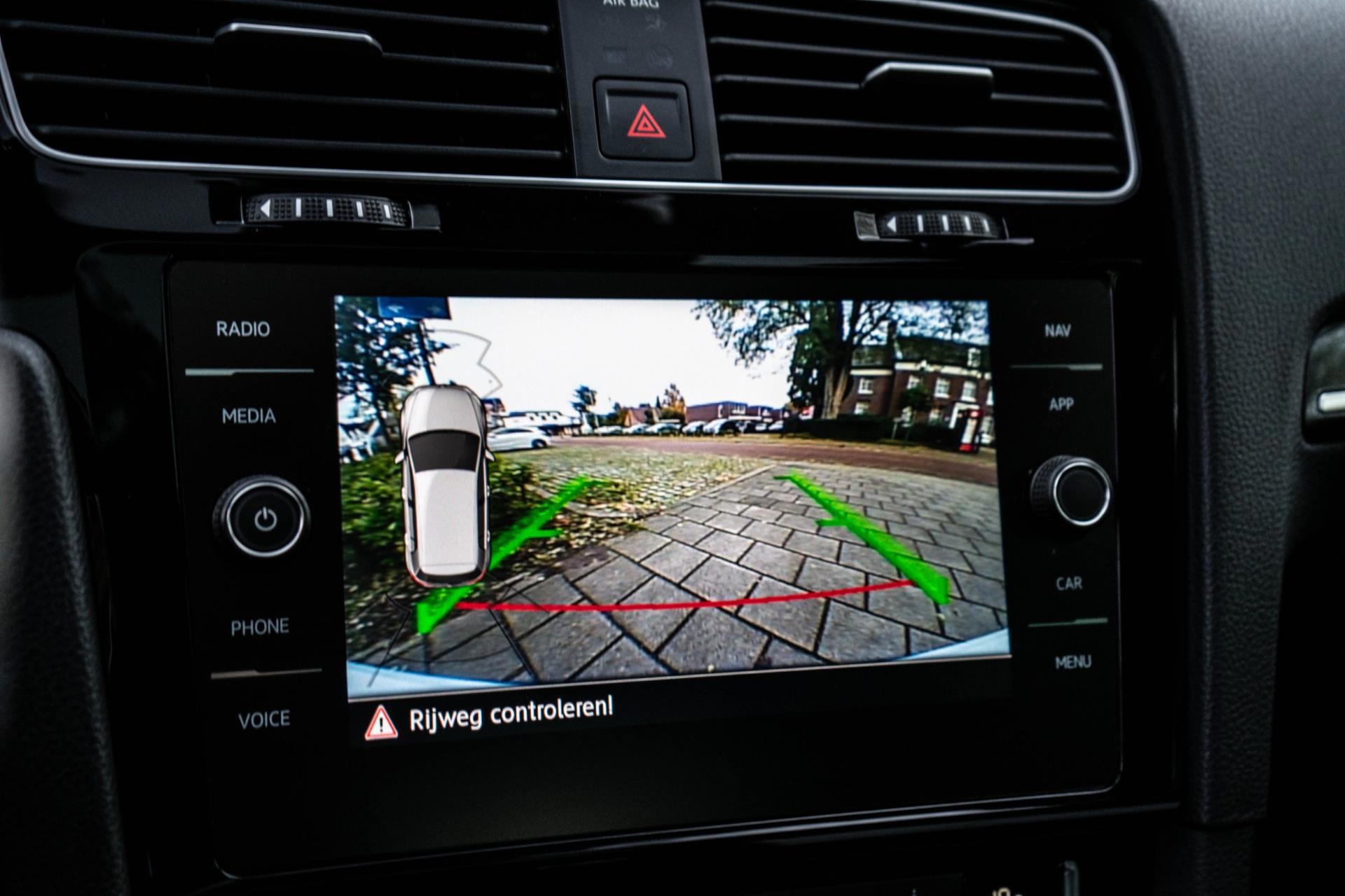 Volkswagen Golf 2.0 TSI 300PK 4Motion R (2019), foto 23