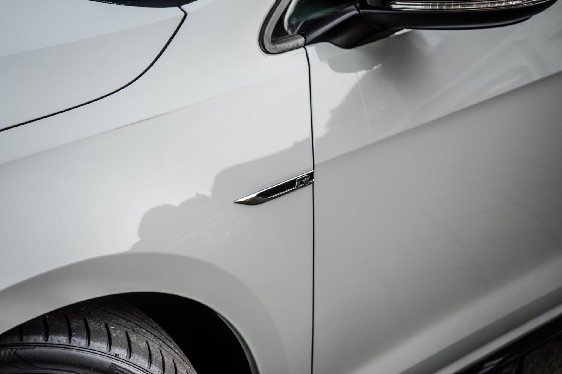 Volkswagen Golf 2.0 TSI 300PK 4Motion R (2019), foto 6
