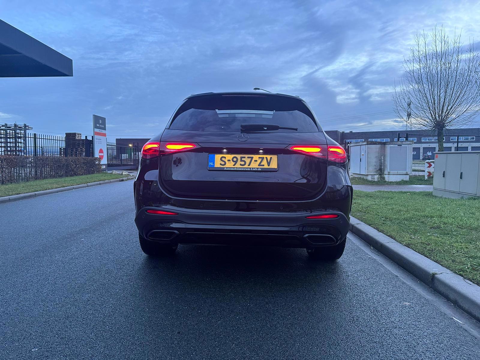 Mercedes-Benz GLC-klasse 220d 4MATIC AMG Line (2023), foto 12