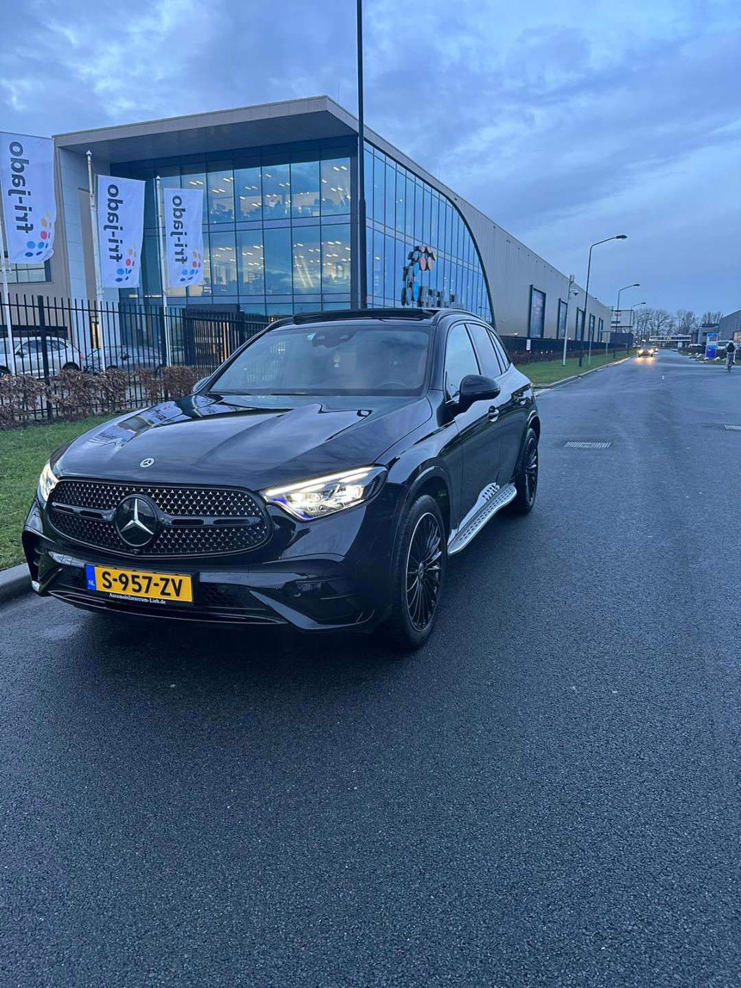 Mercedes-Benz GLC-klasse 220d 4MATIC AMG Line (2023), foto 20