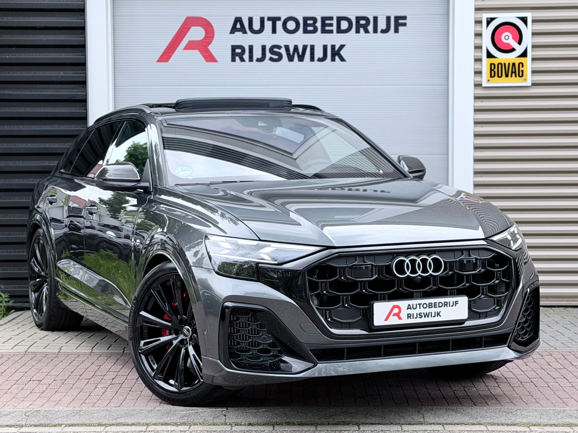 Audi Q8 60 TFSI e quattro Pro Line S Competition (2026), foto 6