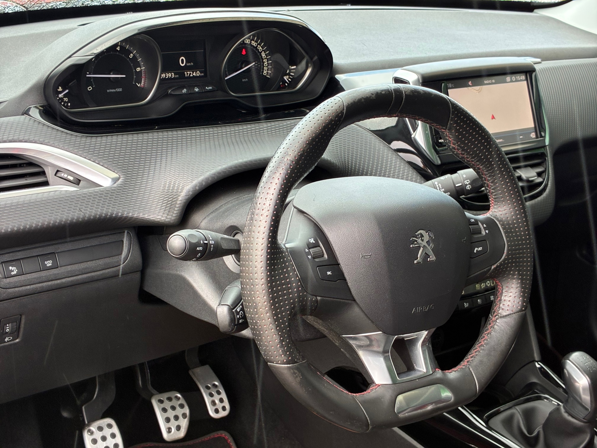 Peugeot 2008 1.2 PureTech GT-line (2018), foto 14