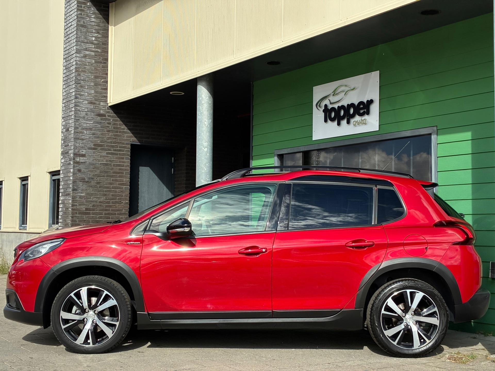 Peugeot 2008 1.2 PureTech GT-line (2018), foto 6