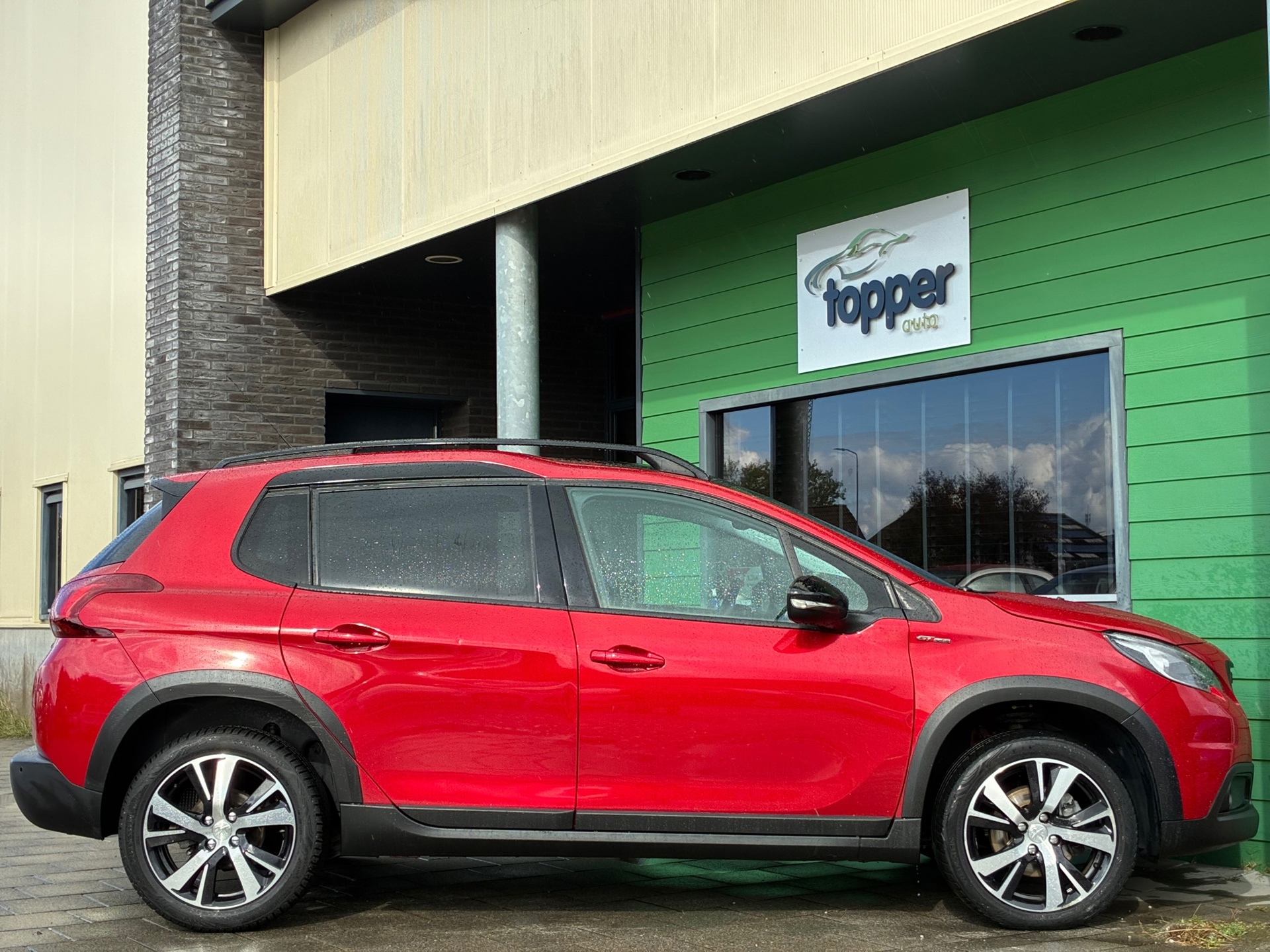 Peugeot 2008 1.2 PureTech GT-line (2018), foto 7