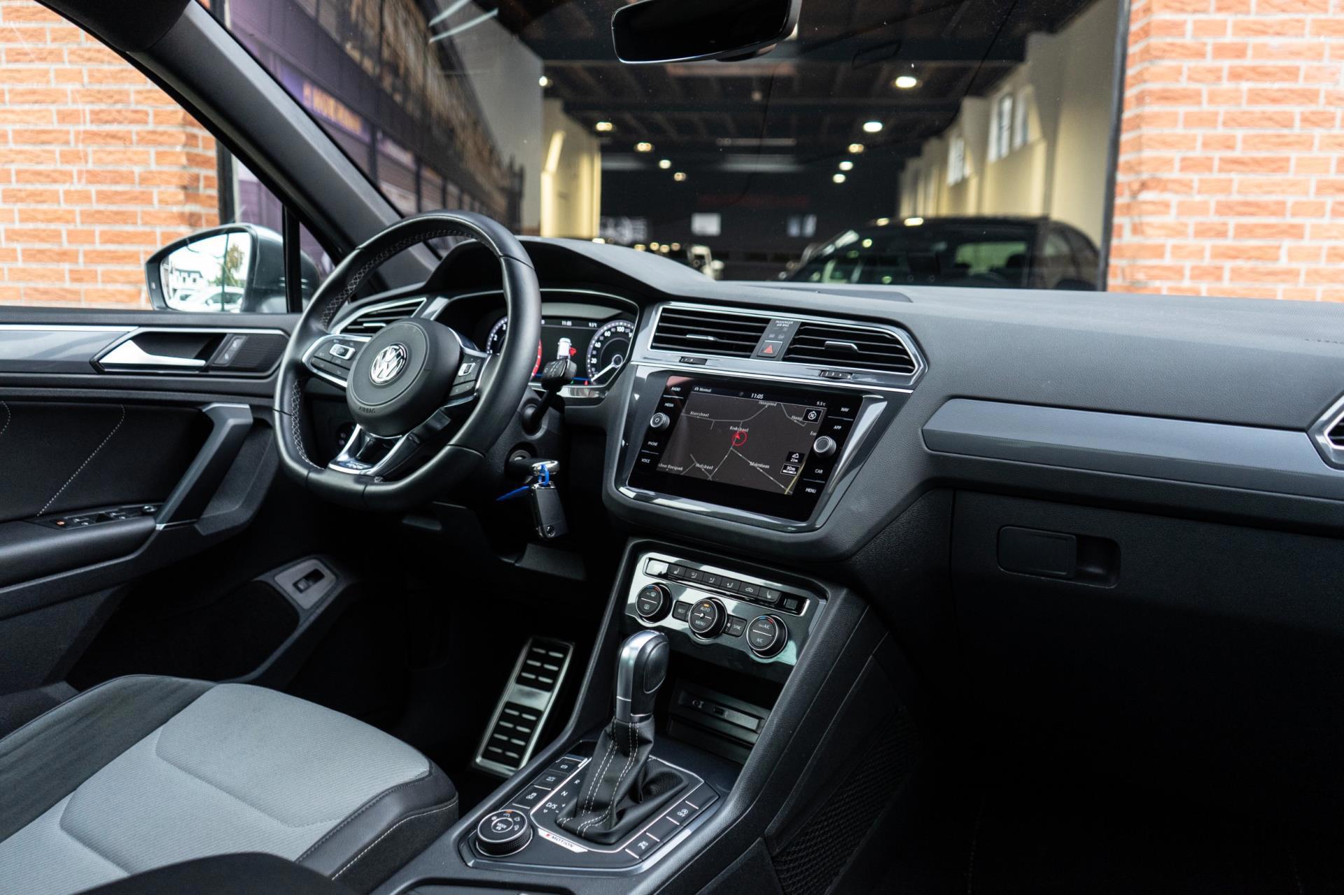 Volkswagen Tiguan 2.0 TSI 4Motion R-Line (2017), foto 13