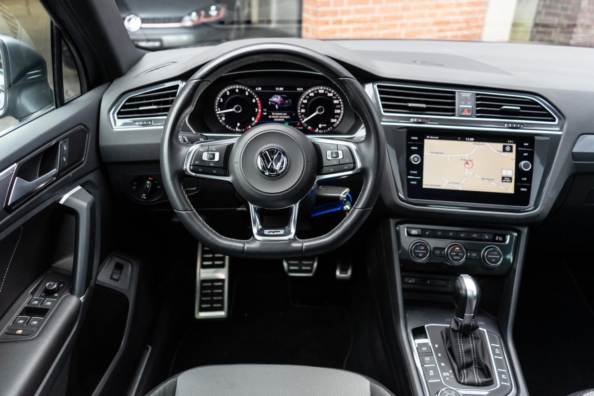 Volkswagen Tiguan 2.0 TSI 4Motion R-Line (2017), foto 26