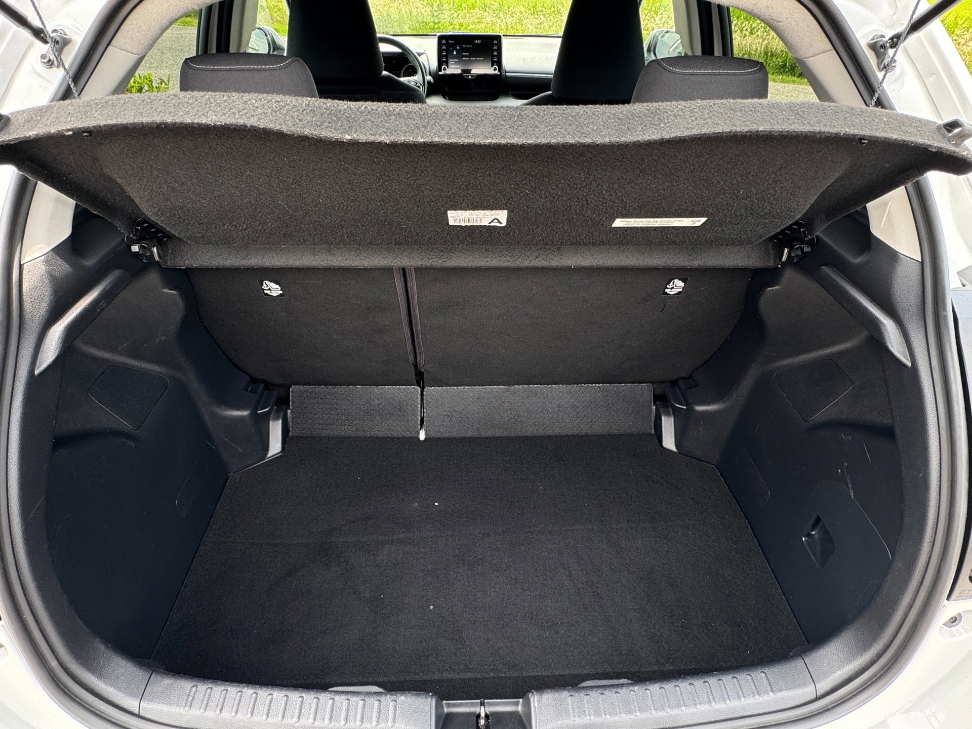 Toyota Yaris 1.5 Hybrid Dynamic (2021), foto 29