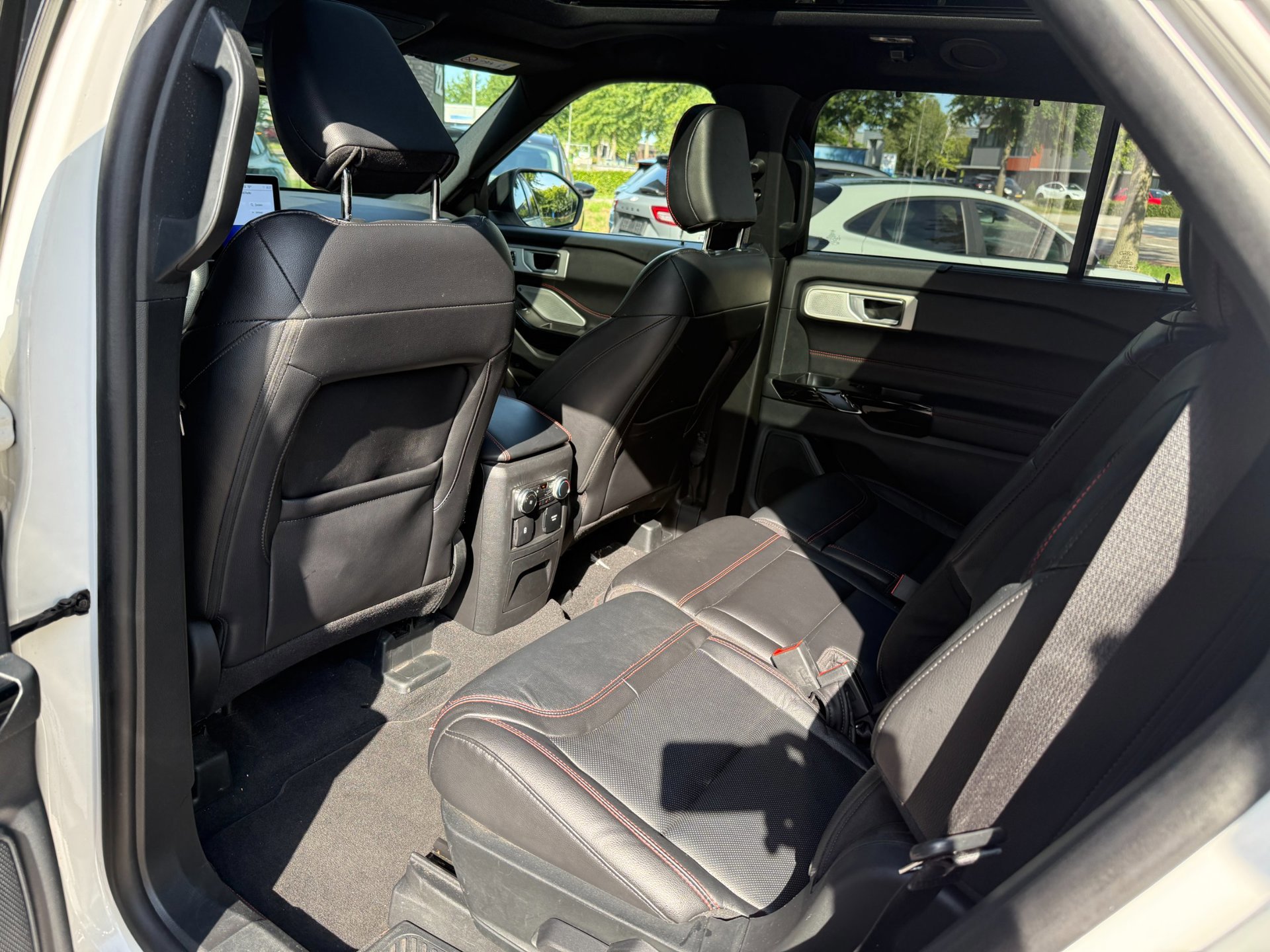Ford Explorer 3.0 V6 Eco 463pk PHEV ST-Line (2024), foto 30