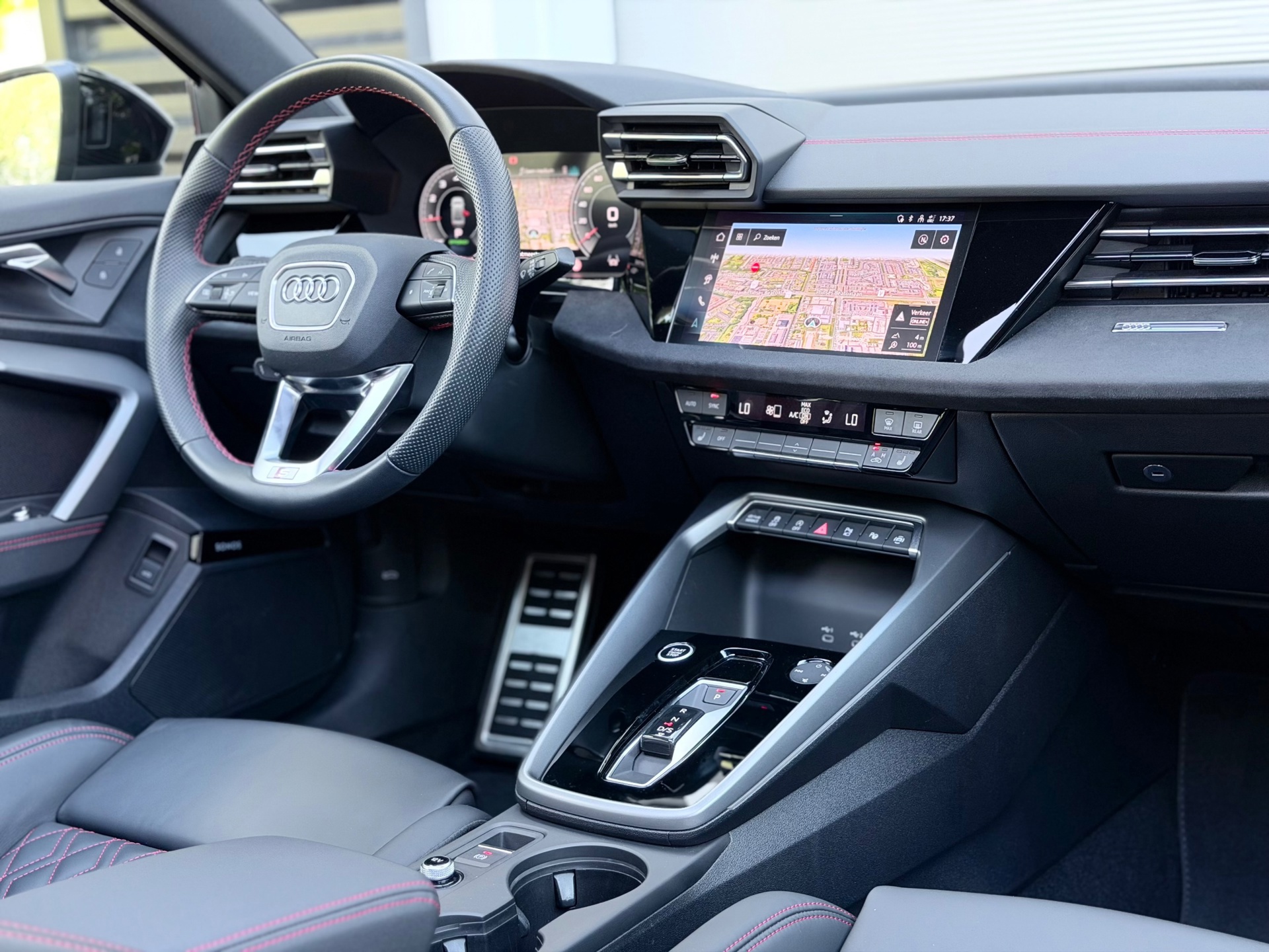 Audi A3 Limousine 35 TFSI S-Line (2024), foto 19