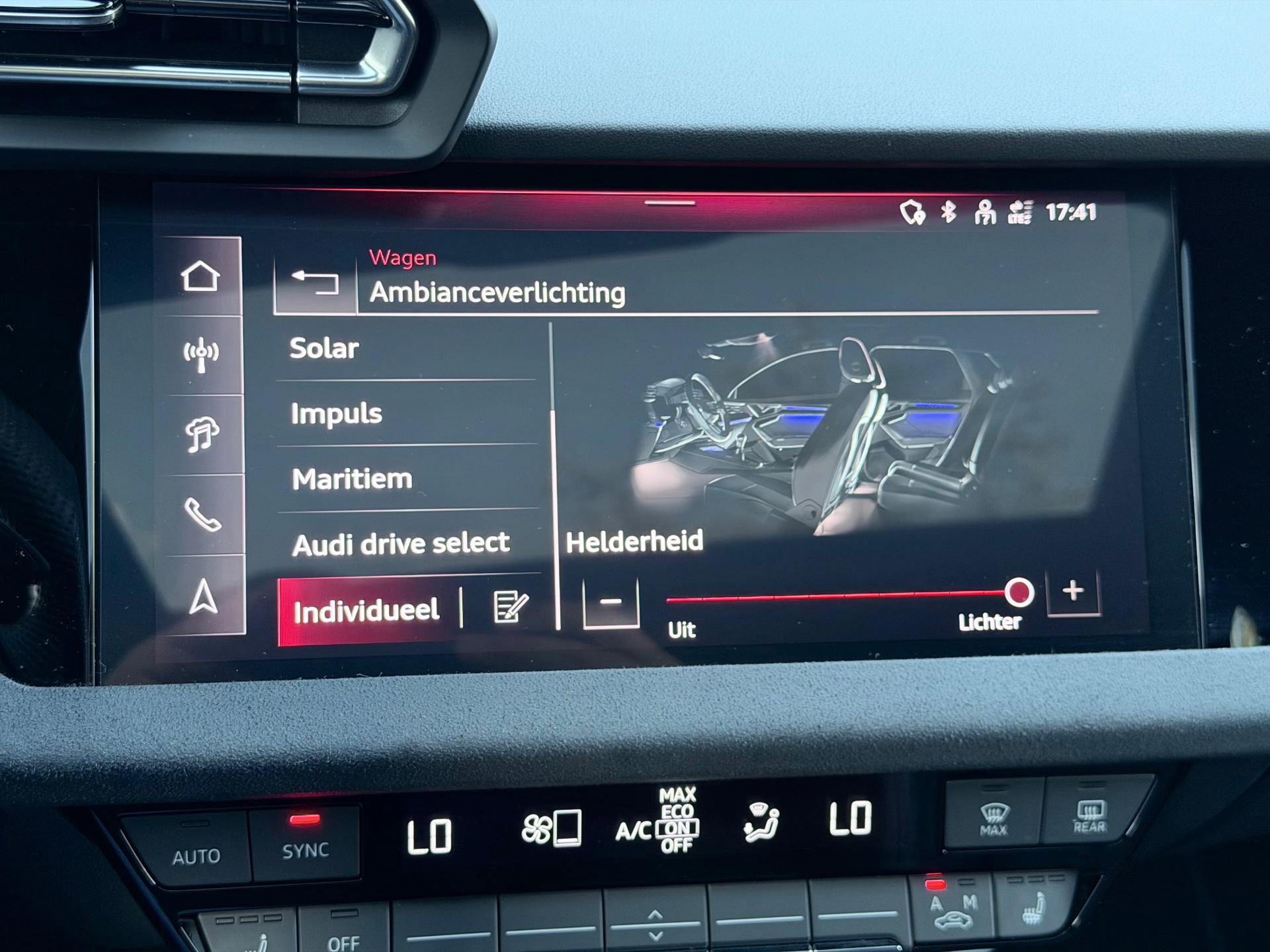 Audi A3 Limousine 35 TFSI S-Line (2024), foto 28