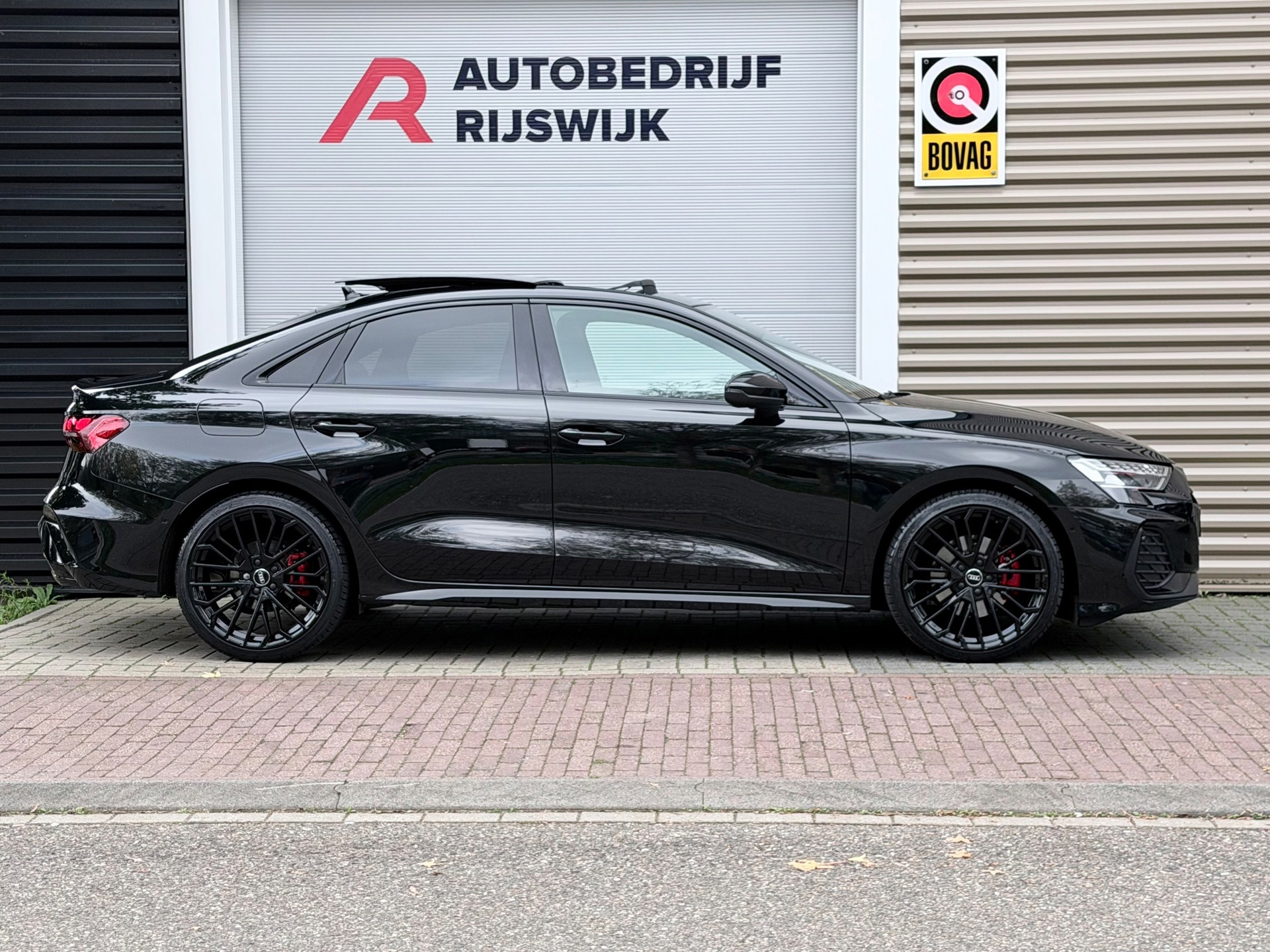 Audi A3 Limousine 35 TFSI S-Line (2024), foto 5