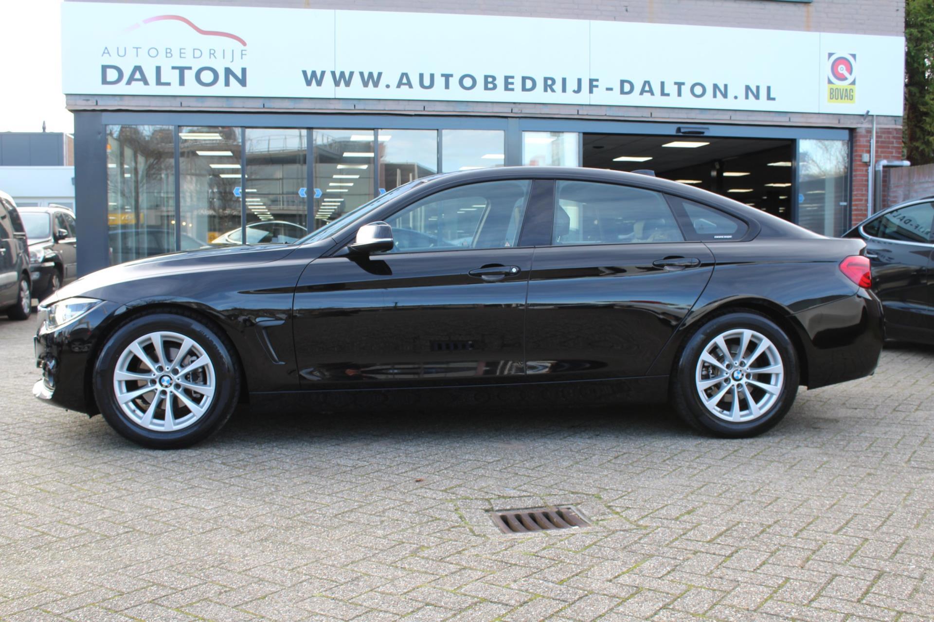 BMW 4-Serie 418i High Executive (2018), foto 8