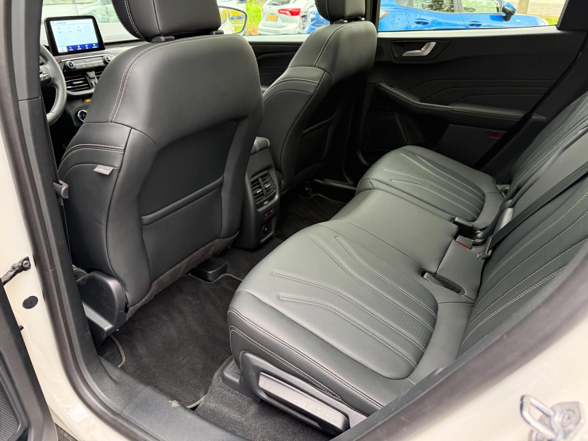 Ford Kuga 2.5 FHEV 190pk Vignale (2023), foto 27