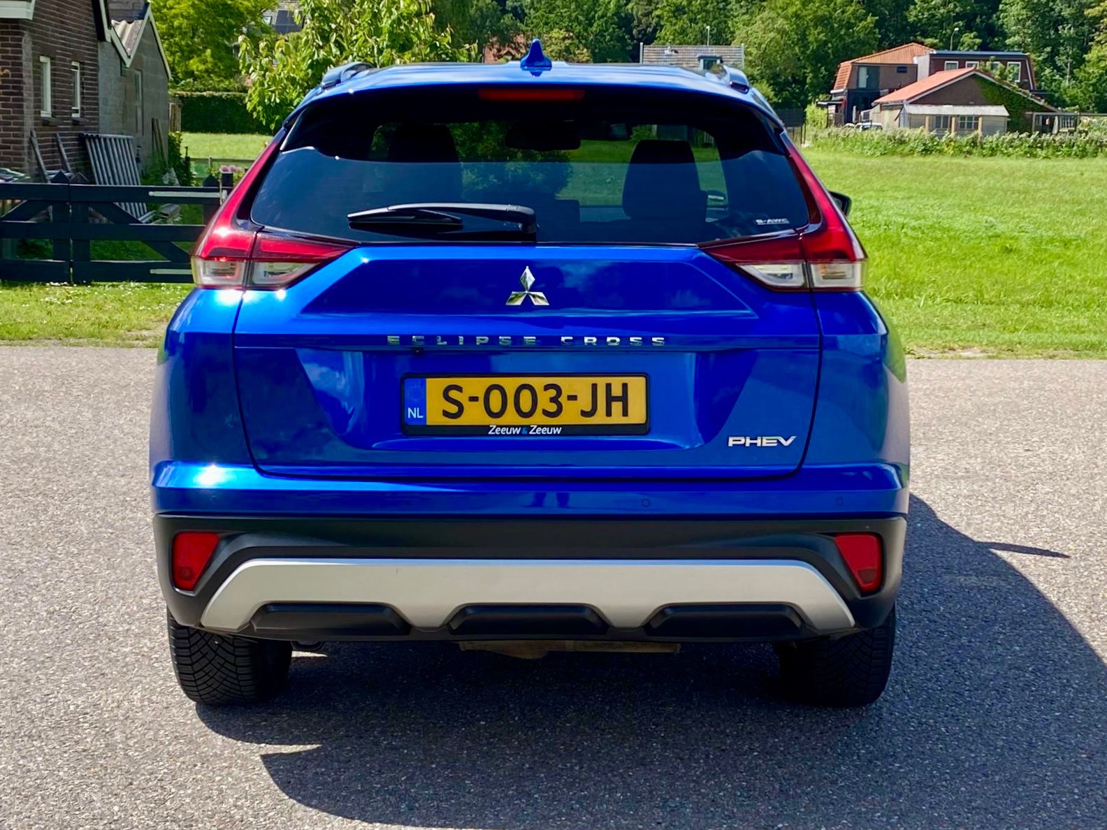 Mitsubishi Eclipse Cross 2.4 PHEV Intense (2022), foto 11