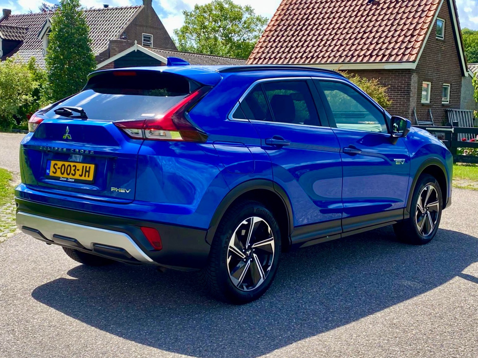 Mitsubishi Eclipse Cross 2.4 PHEV Intense (2022), foto 13