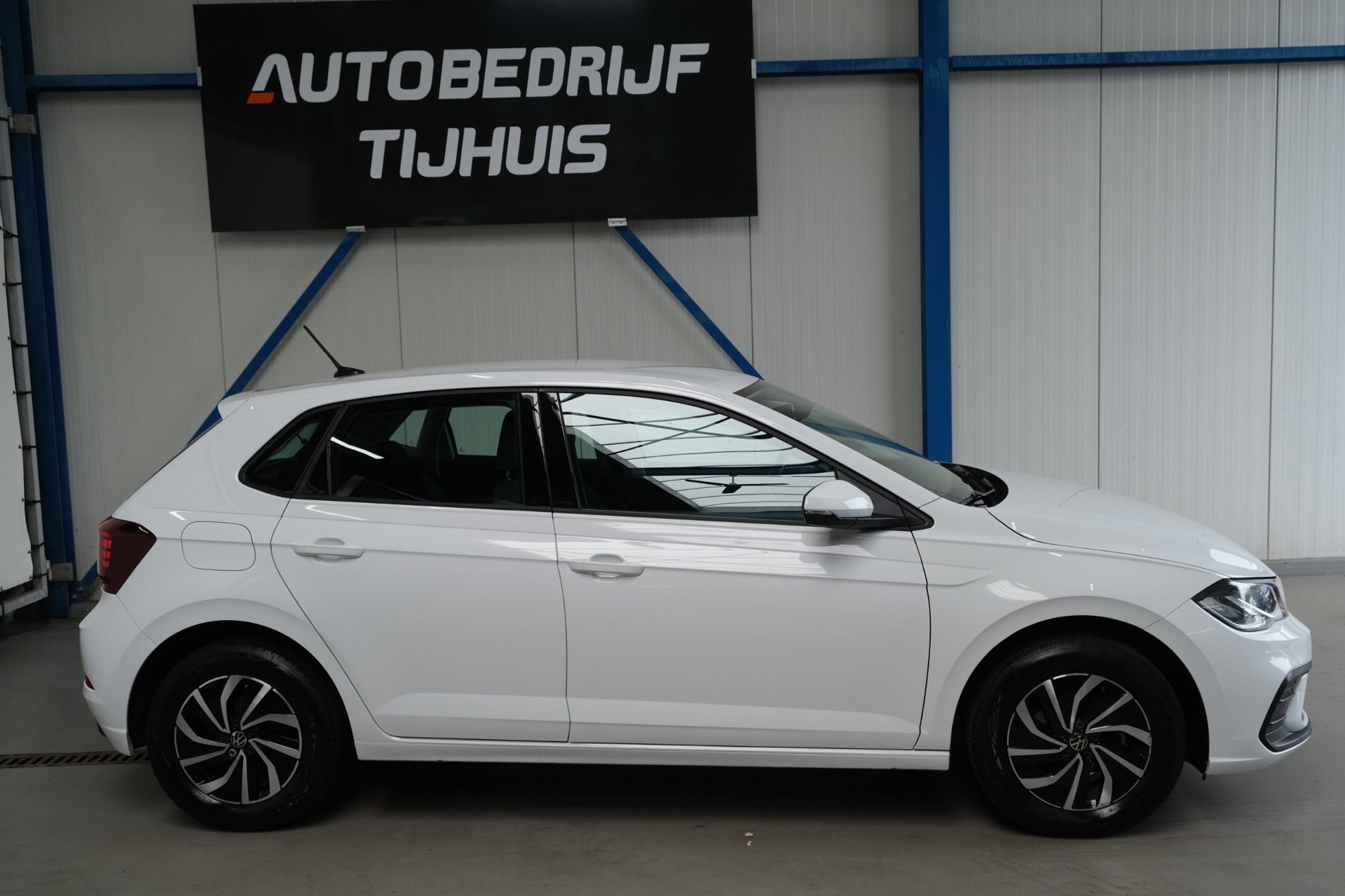 Volkswagen Polo 1.0 TSI Life (2022), foto 2