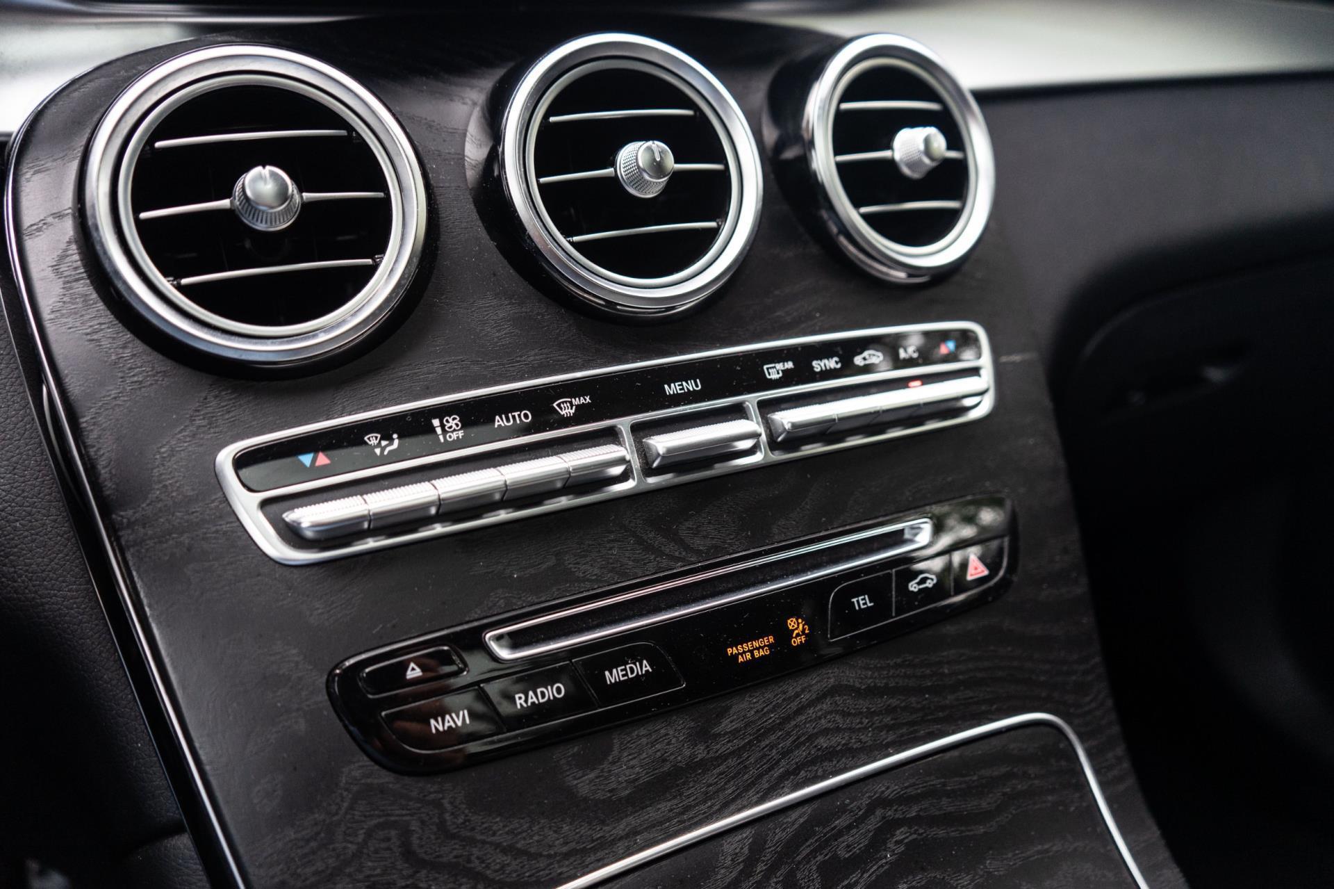 Mercedes-Benz GLC-klasse 250 4MATIC AMG NIGHT (2018), foto 27