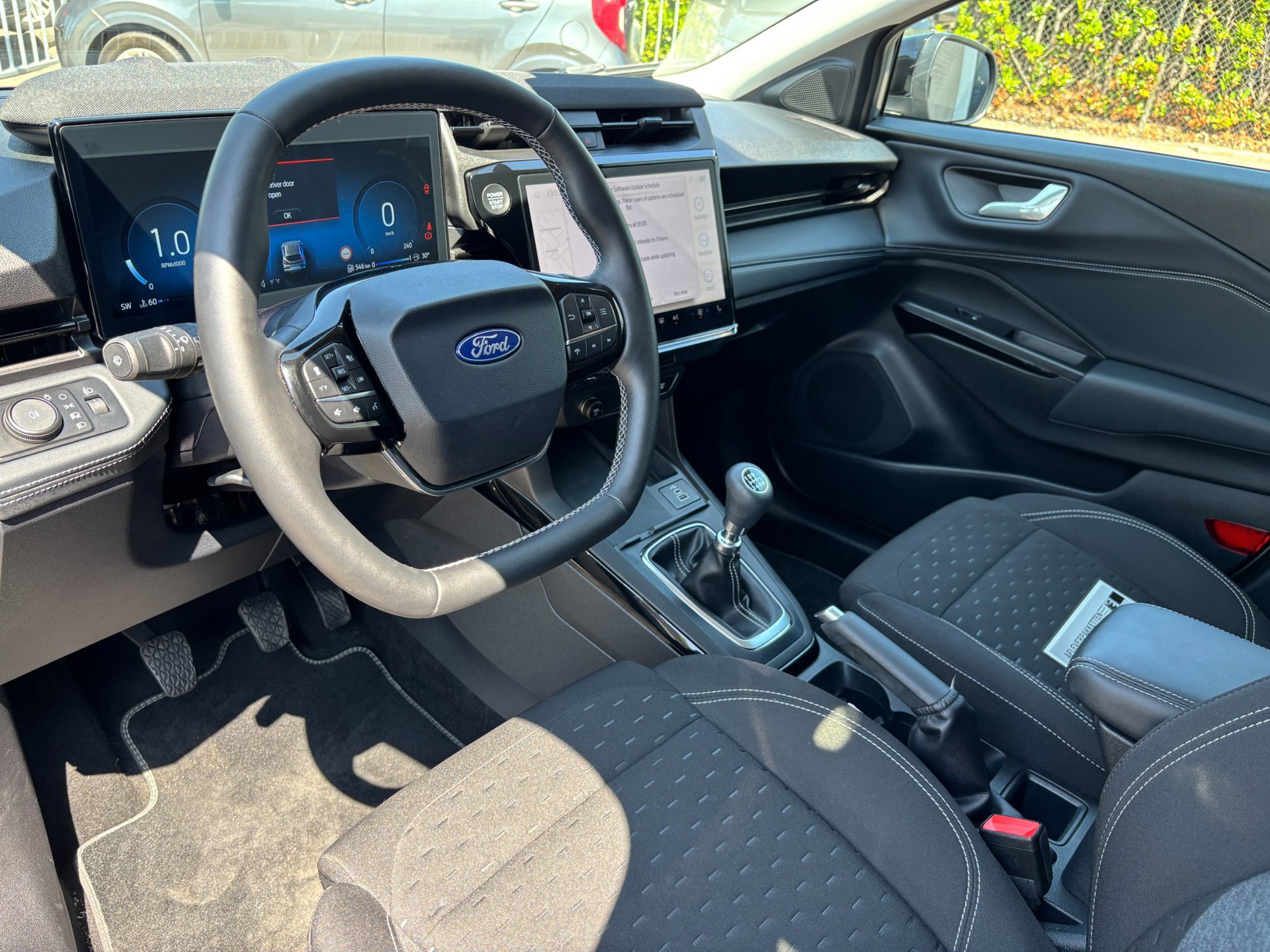Ford Puma 1.0 EcoBoost Hybrid Titanium CAMERA (2025), foto 4