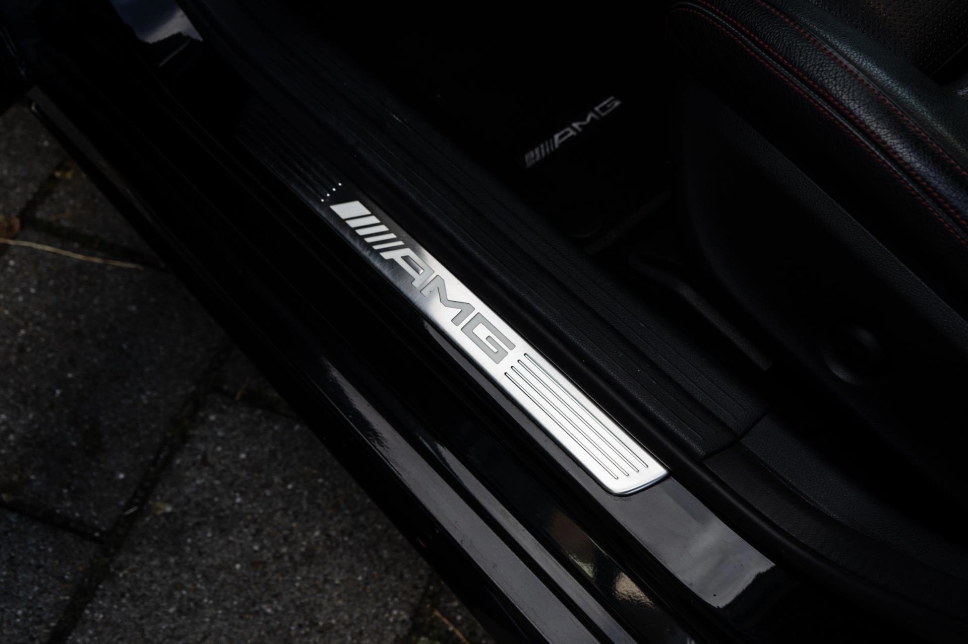 Mercedes-Benz A-klasse AMG 45 4MATIC (2016), foto 14
